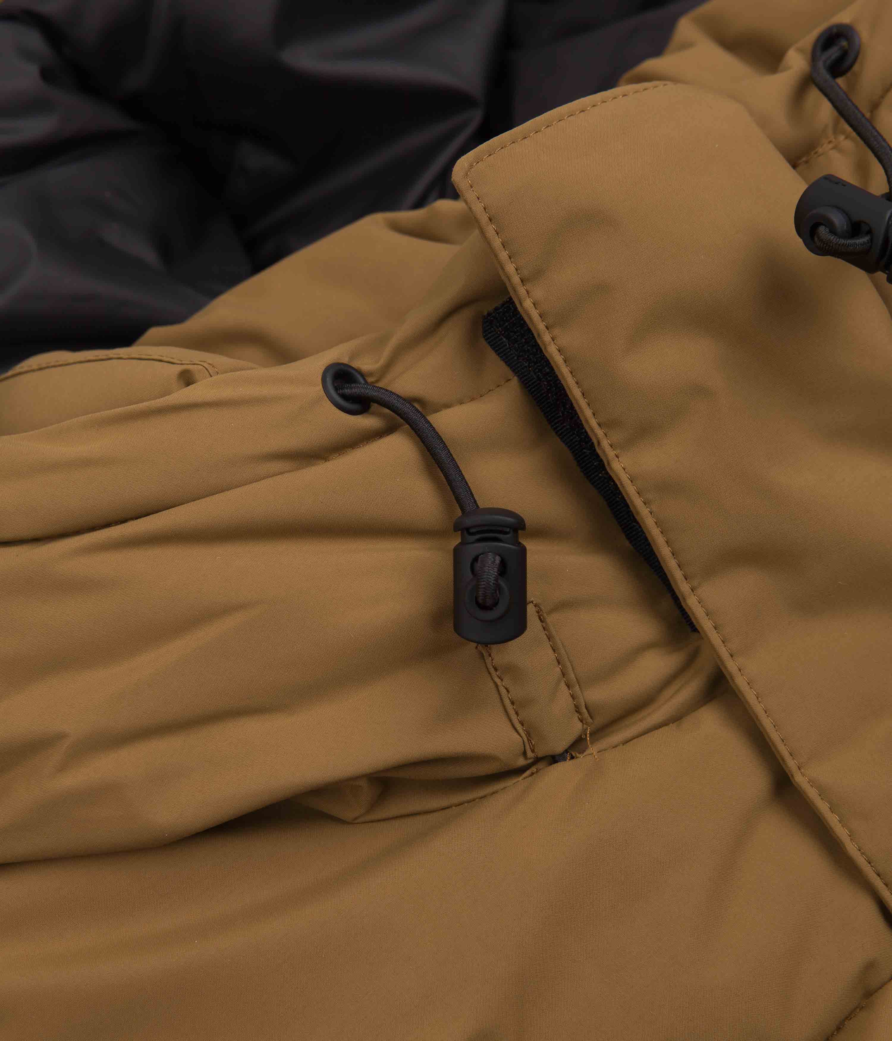 Carhartt Munro Jacket for Men - Durable Work Jacket in Hamilton Brown - Ideal for Construction, Outdoor Work & Winter Wear