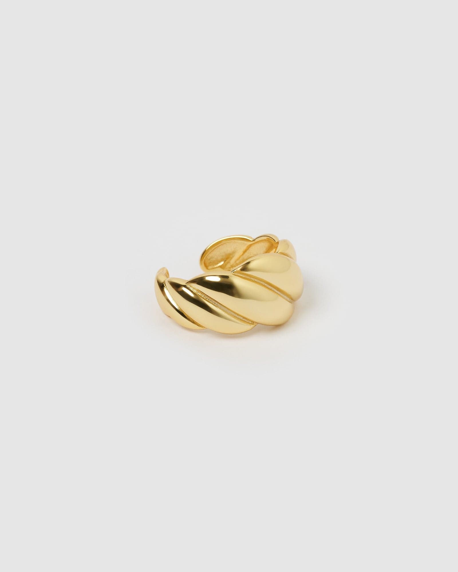 Izoa Belinda Ring Gold - Elegant 14K Gold Plated Women's Ring for Everyday Wear, Gift Giving & Special Occasions