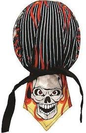 Danbanna Deluxe Iron Skull Fire Pit - Heavy Duty Outdoor Fire Bowl for Camping, Backyard, Patio & Bonfire Nights - Rust-Resistant Metal Fireplace with Decorative Skull Design