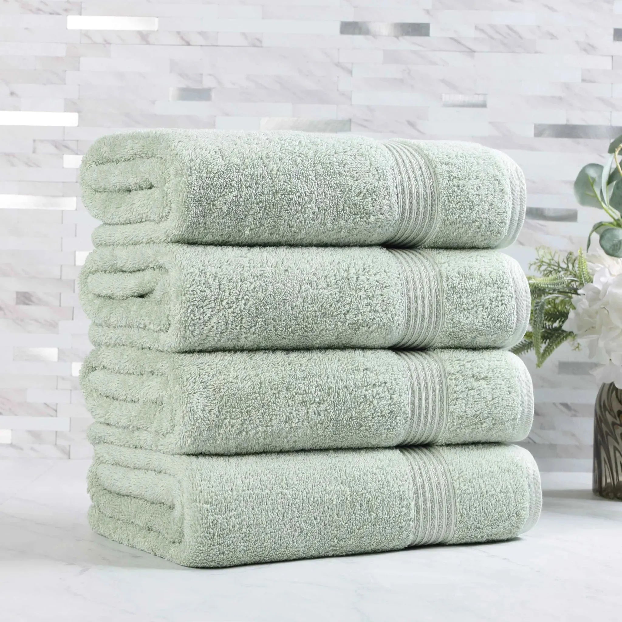 Premium Egyptian Cotton Bath Towels Set of 4 - Ultra Soft & Highly Absorbent Luxury Towels for Spa, Hotel & Home Use