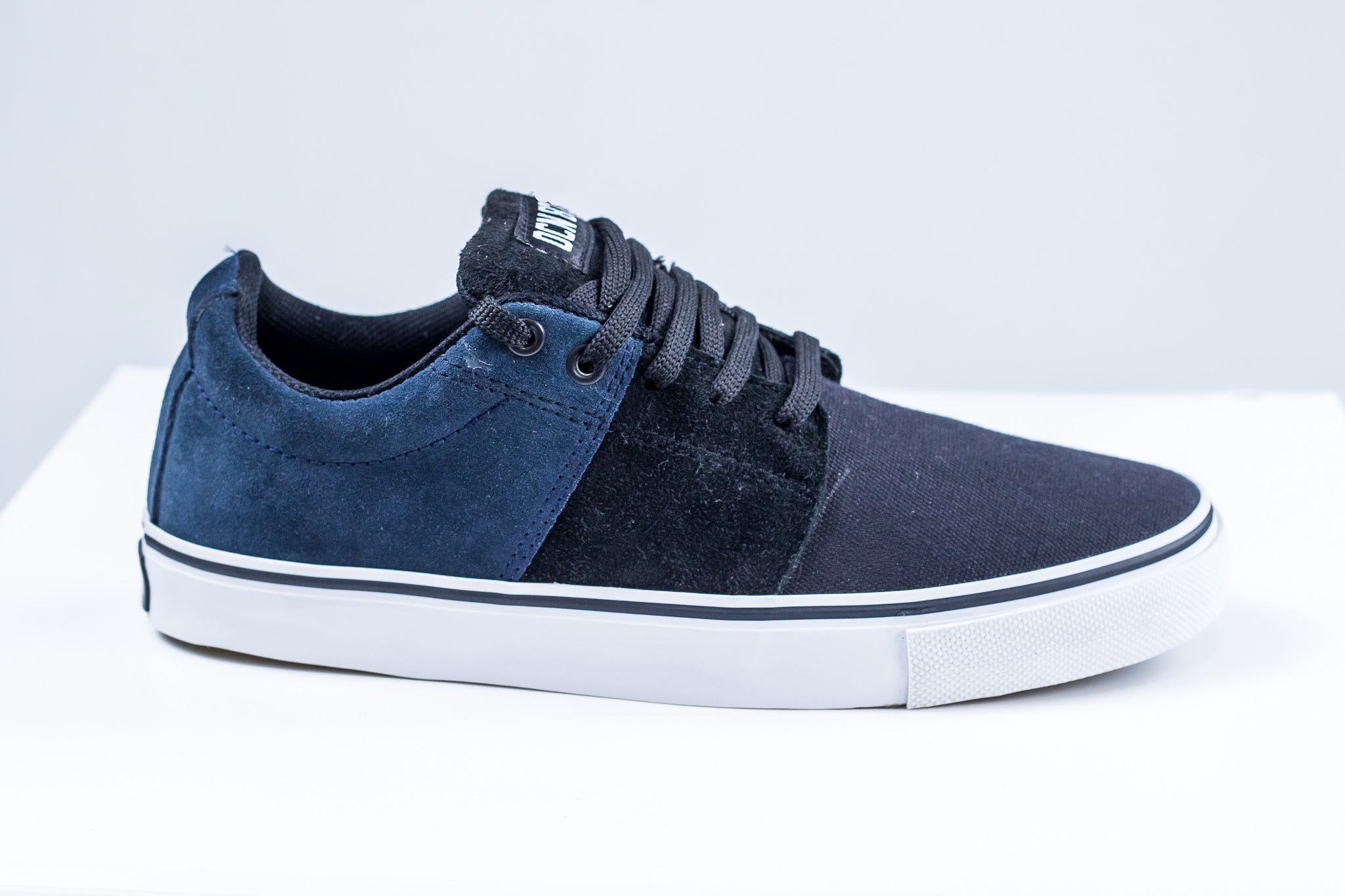 Unisex Ocn Low Air Sneakers in Black/Blue - Comfortable Casual Shoes for Men & Women | Perfect for Running, Walking & Everyday Wear