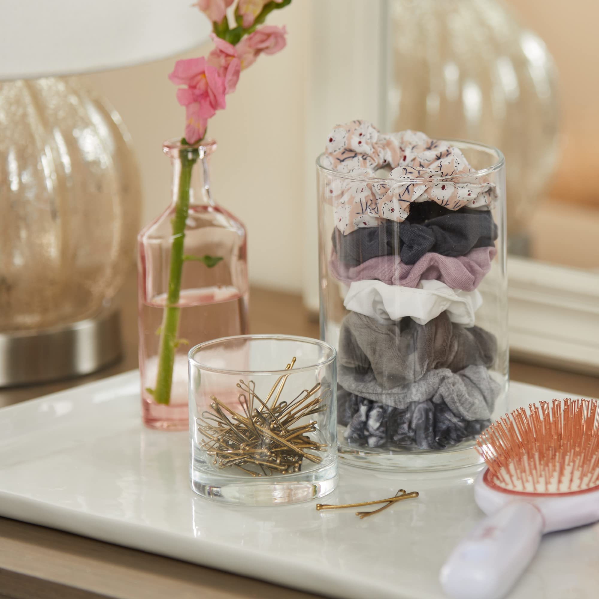 Yankee Candle Macintosh Signature Medium Pillar Candle - 14.25oz Scented Candle for Home Decor, Relaxation & Romantic Ambiance | Perfect for Living Room, Bedroom & Bathroom
