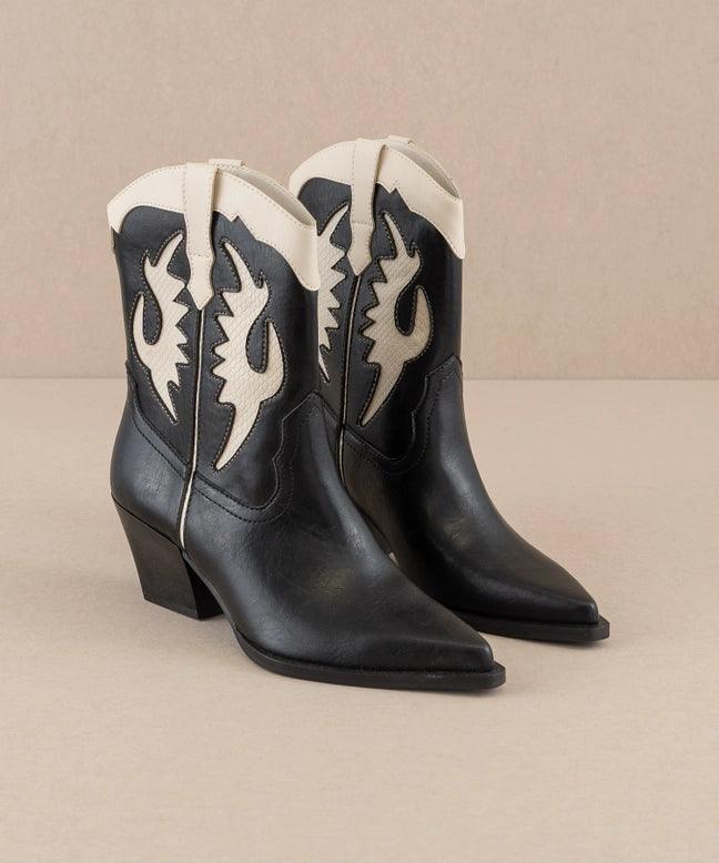 Houston Black Layered Panel Cowboy Boots - Western Style Leather Boots for Men | Perfect for Rodeo, Country Dancing & Outdoor Adventures