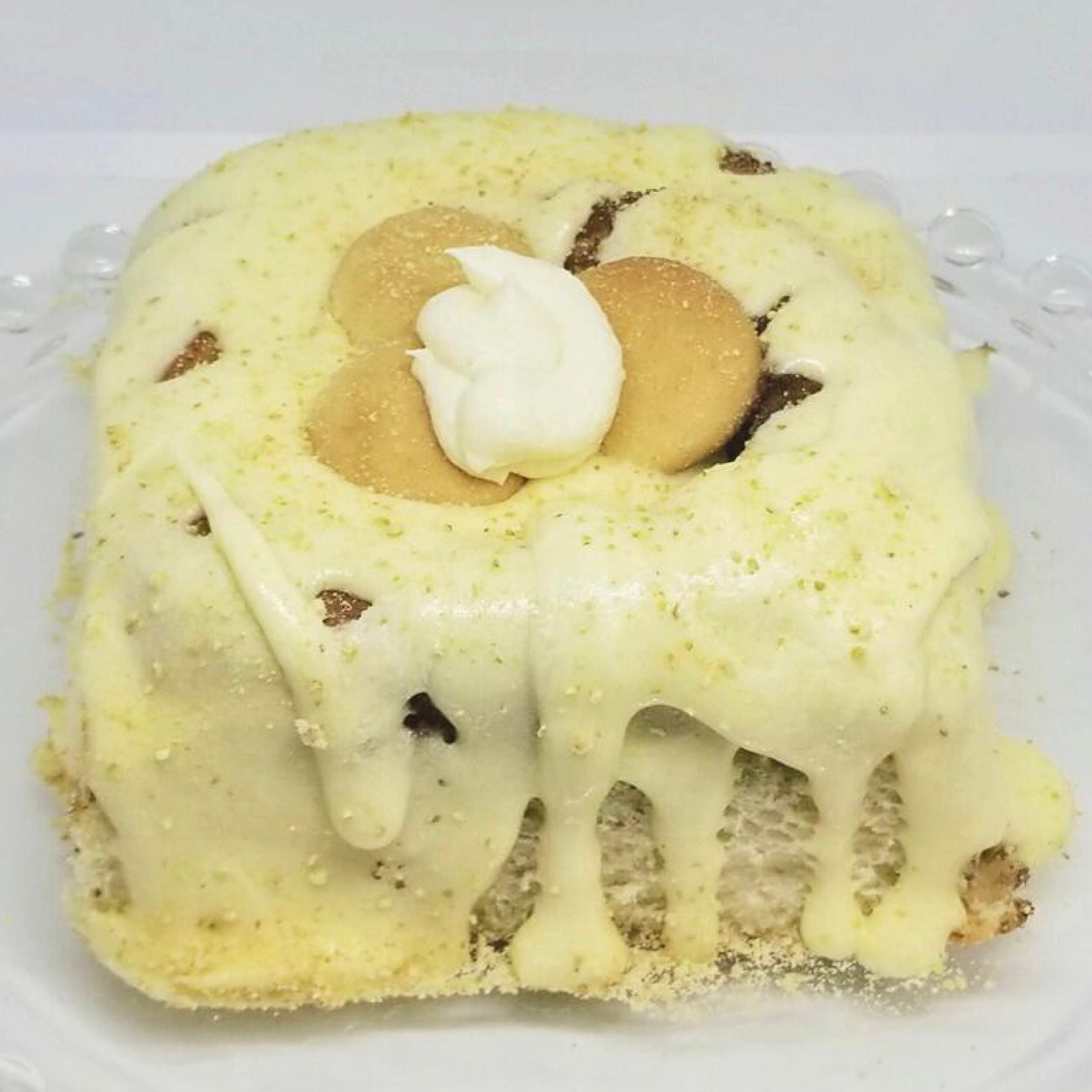 Gourmet Banana Cream Cinnamon Rolls - Pack of 12 (6 oz Each) | Fresh Baked Breakfast Pastries for Brunch, Coffee Time & Holiday Gatherings