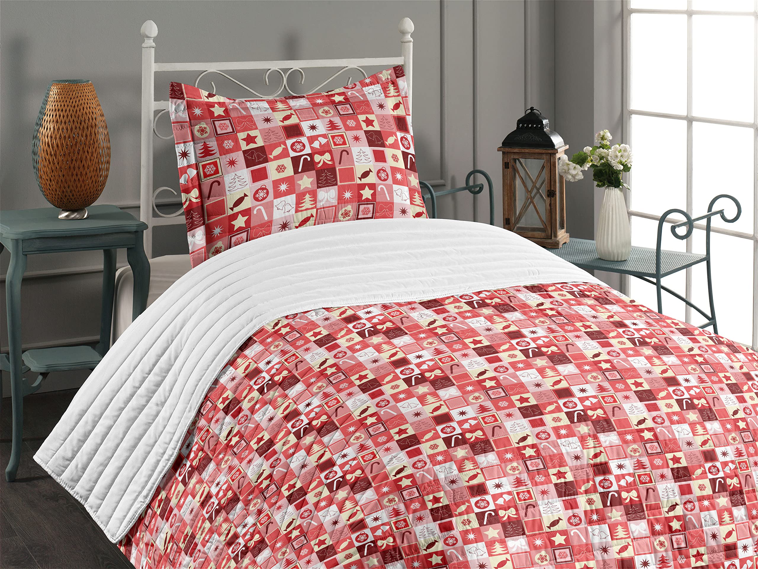 Ambesonne Christmas Microfiber Bedspread Set - Xmas Candy Cones Stars Ribbons Hand Bells Pines Ornaments in Boxes - Soft Twin Size Bedding Set with Pillow Sham & Comforter in Ruby Red White - Perfect for Holiday Bedroom Decor & Cozy Winter Nights