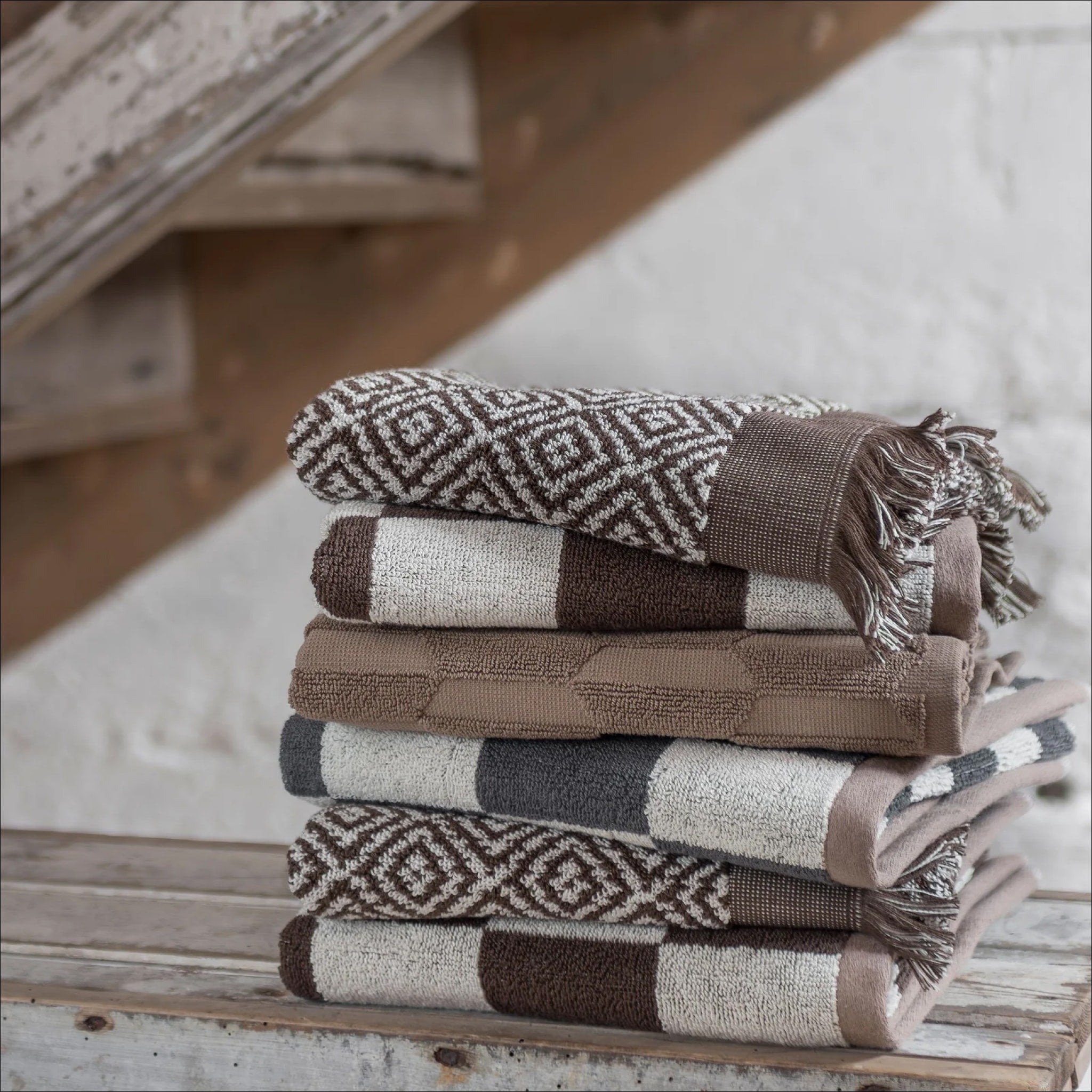 Vintage Organic Cotton Hand Towel Set - 2 Pack, 40x55cm, Chocolate Brown - Soft & Absorbent Retro Kitchen & Bath Towels for Bathroom, Kitchen, and Guest Use