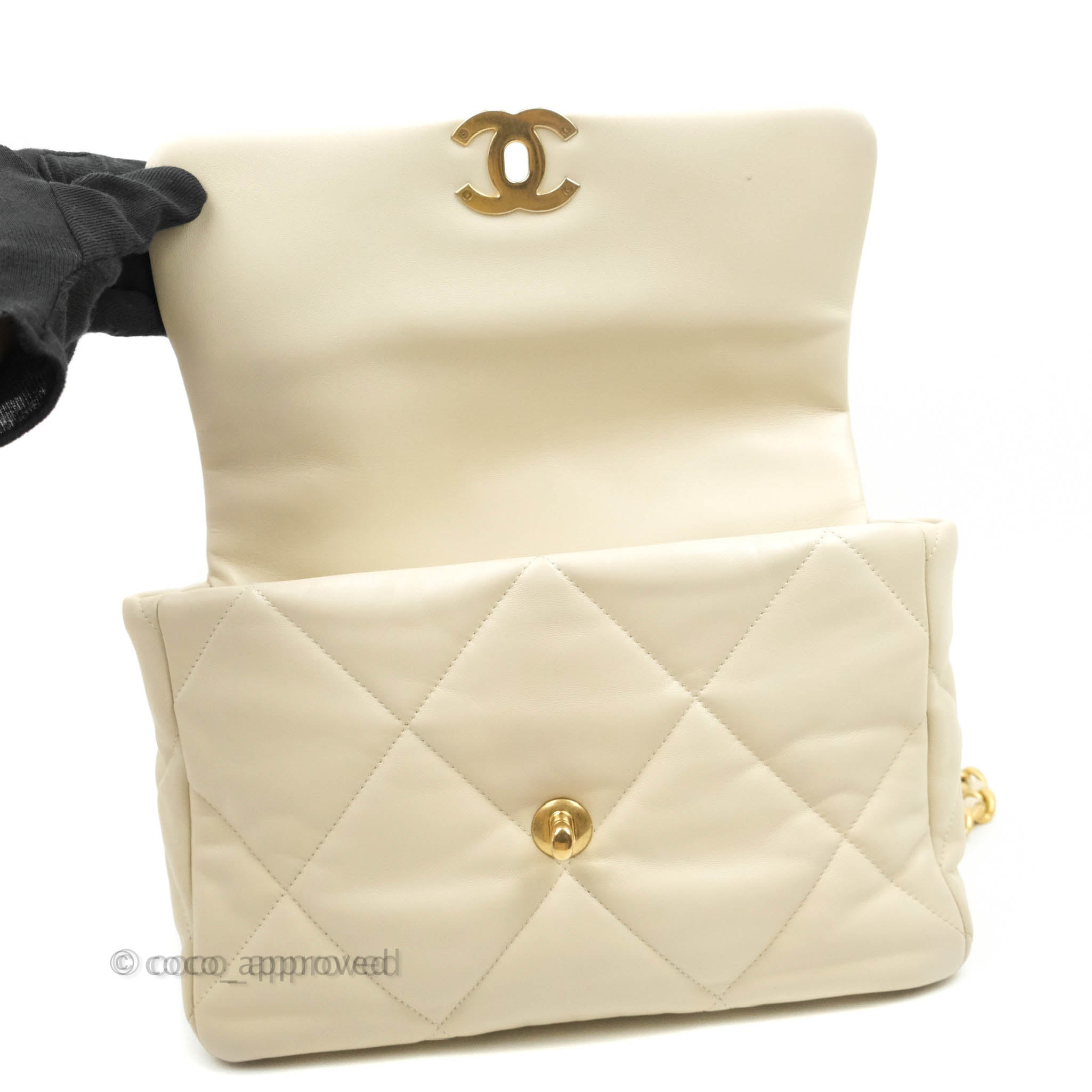Chanel 19 Medium Flap Bag in Beige Cream Goatskin Leather with Mixed Hardware - Luxury Designer Handbag for Women, Perfect for Work, Travel and Special Occasions
