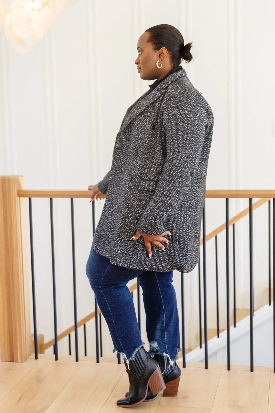Stylish Black Button Down Blazer Jacket for Women | Office Wear & Business Casual Outfits | Perfect for Work, Meetings & Professional Events