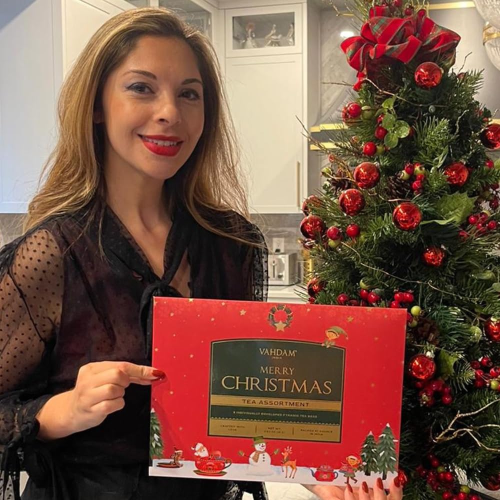 VAHDAM Merry Christmas Tea Gift Set - 9 Individually Wrapped Tea Bags (Limited Edition, Gluten Free, Non-GMO) | Perfect Holiday Gift for Women & Men | Ideal for Office Parties, Family Gatherings & Cozy Winter Evenings