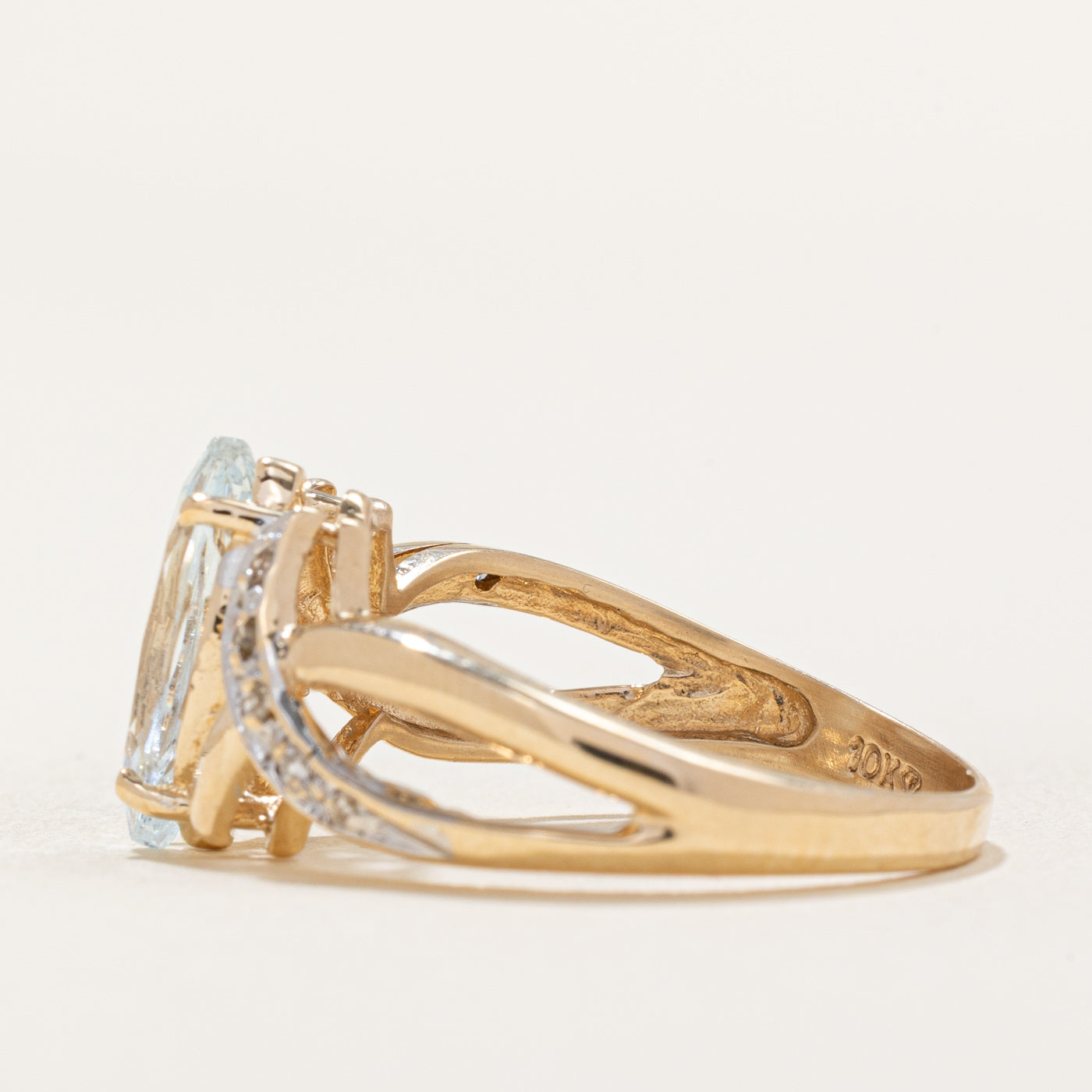1.10ct Aquamarine & 0.03ct Diamond Crossover Ring - Size 8.25 | Elegant Birthstone Jewelry for Women | Perfect for Engagement, Anniversary & Special Occasion Gifts