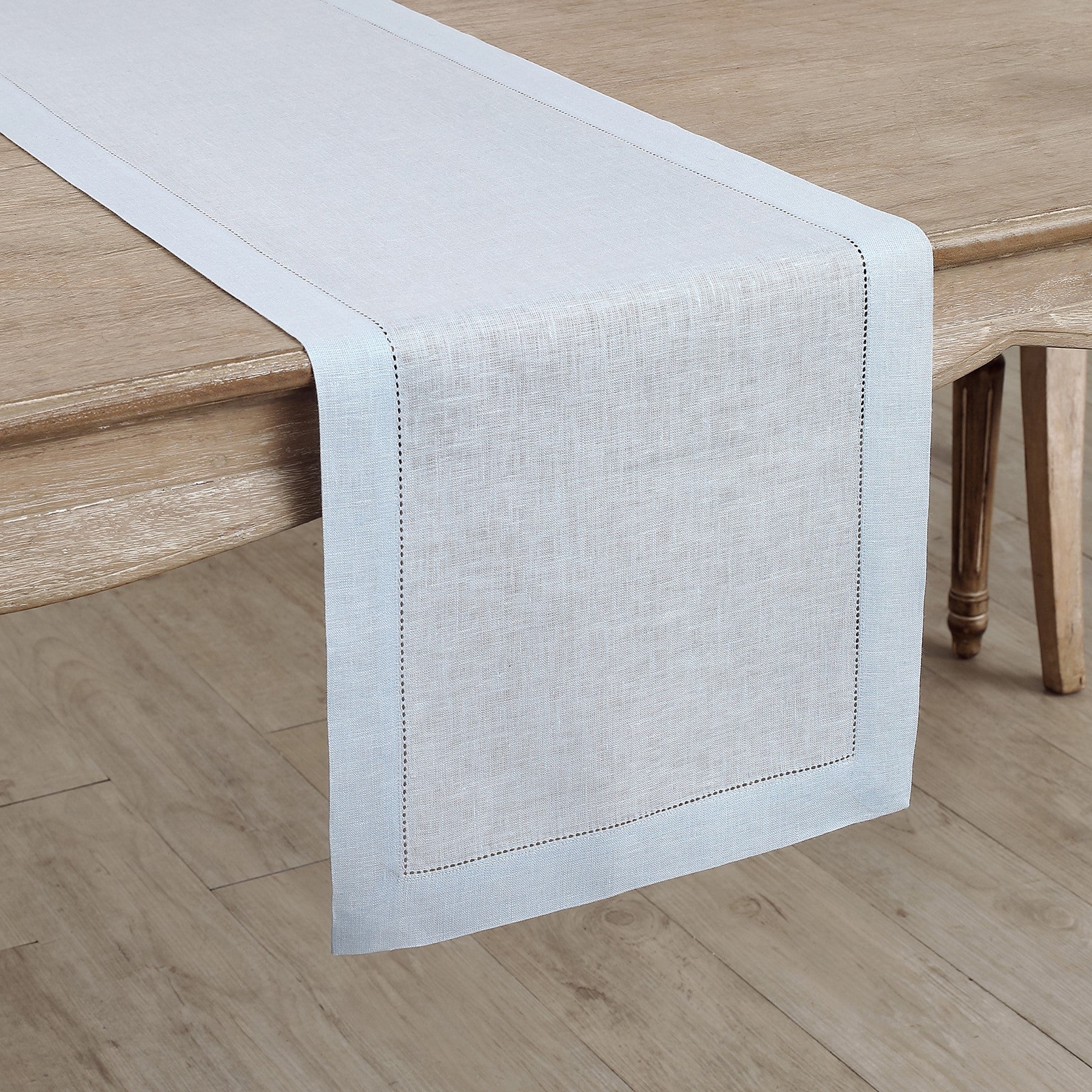 Elegant Classic Hemstitch Table Runner - Premium Linen Dining Decor for Weddings, Parties & Home Decor