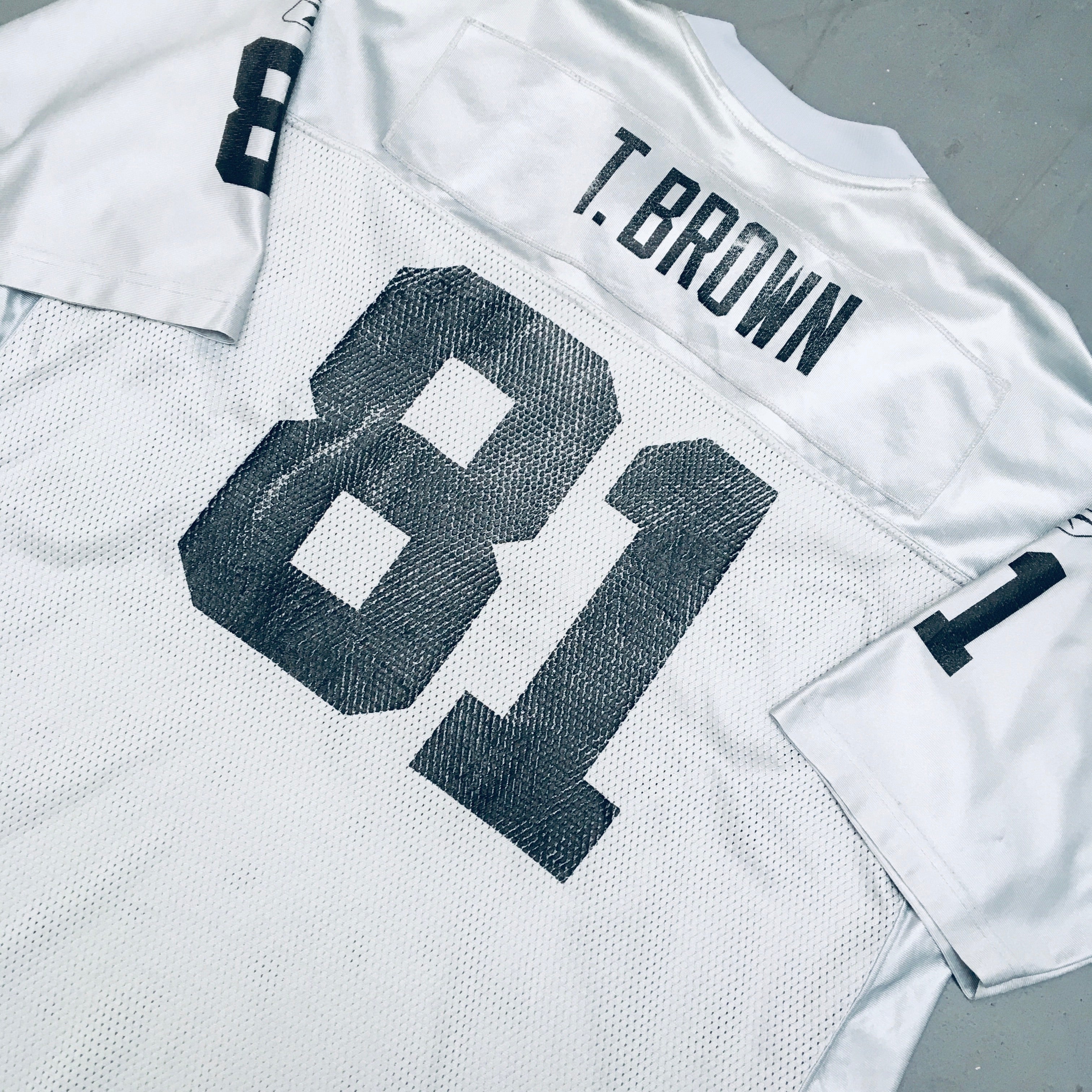 Oakland Raiders Tim Brown Silver Fan Alternate Jersey 2002/03 - XXL Size | NFL Football Fan Gear for Game Day & Collectors