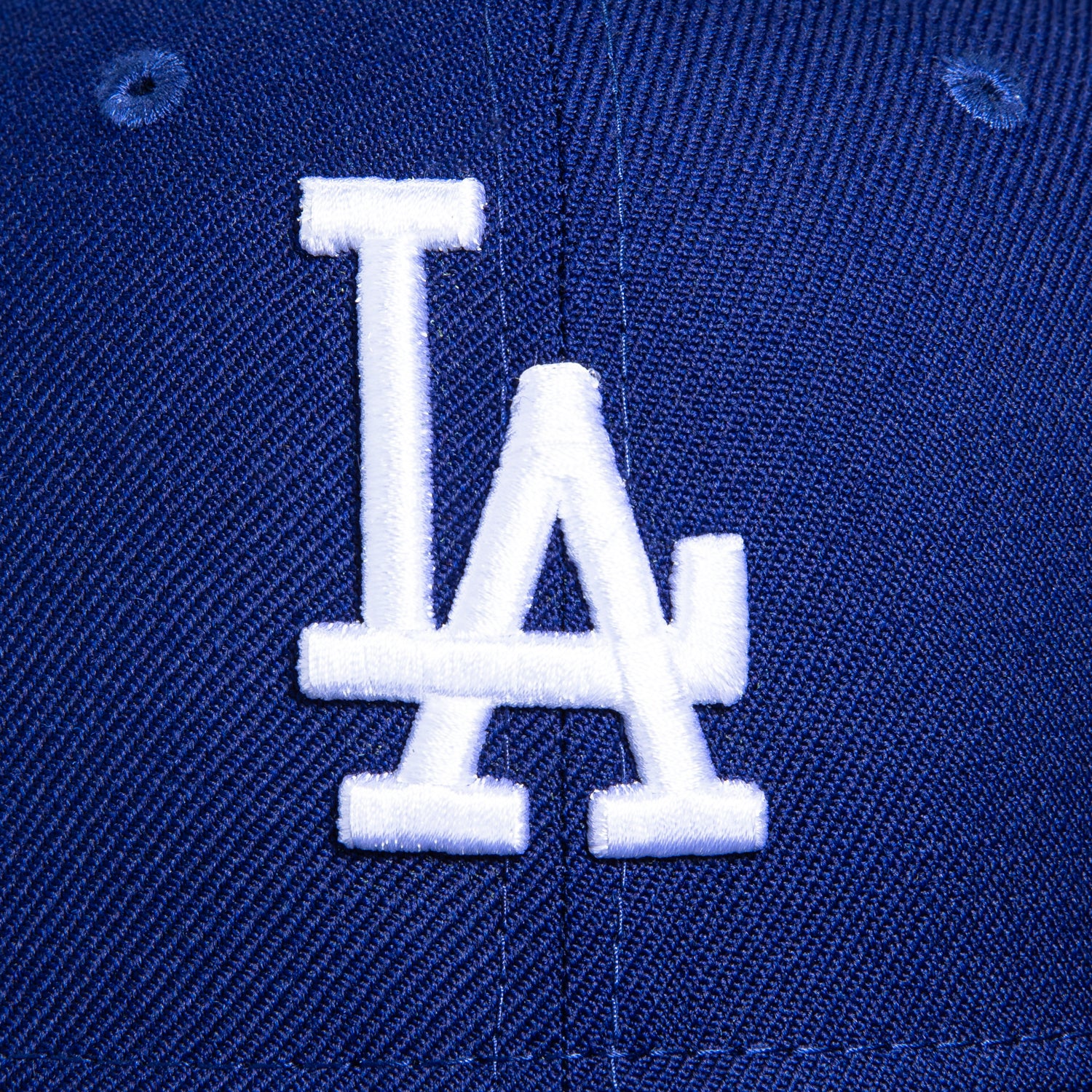 New Era 59Fifty Retro On Field Los Angeles Dodgers Baseball Cap - Royal & White Snapback Hat for Men & Women - Perfect for Baseball Games, Streetwear & Sports Fan Fashion
