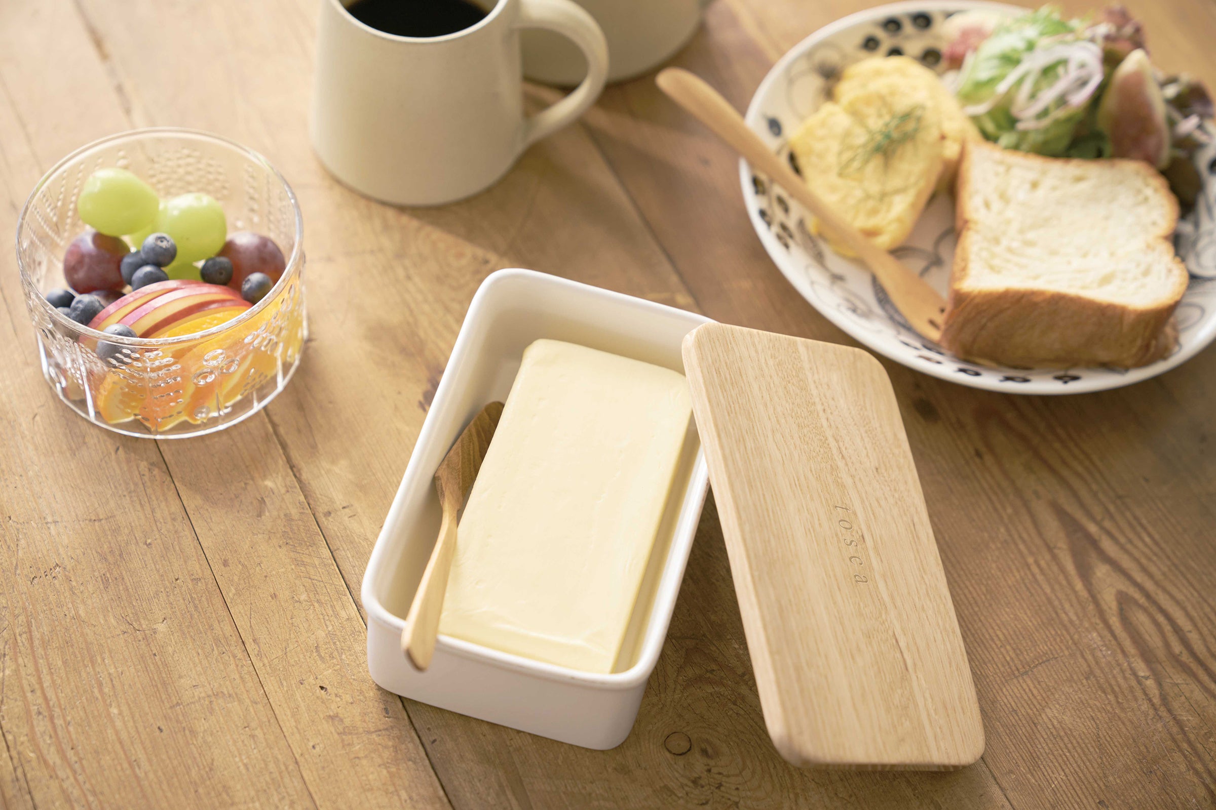 Premium Ceramic Butter Dish with Lid - Elegant Butter Keeper for Kitchen Countertop - Perfect for Dining Table, Breakfast, and Entertaining