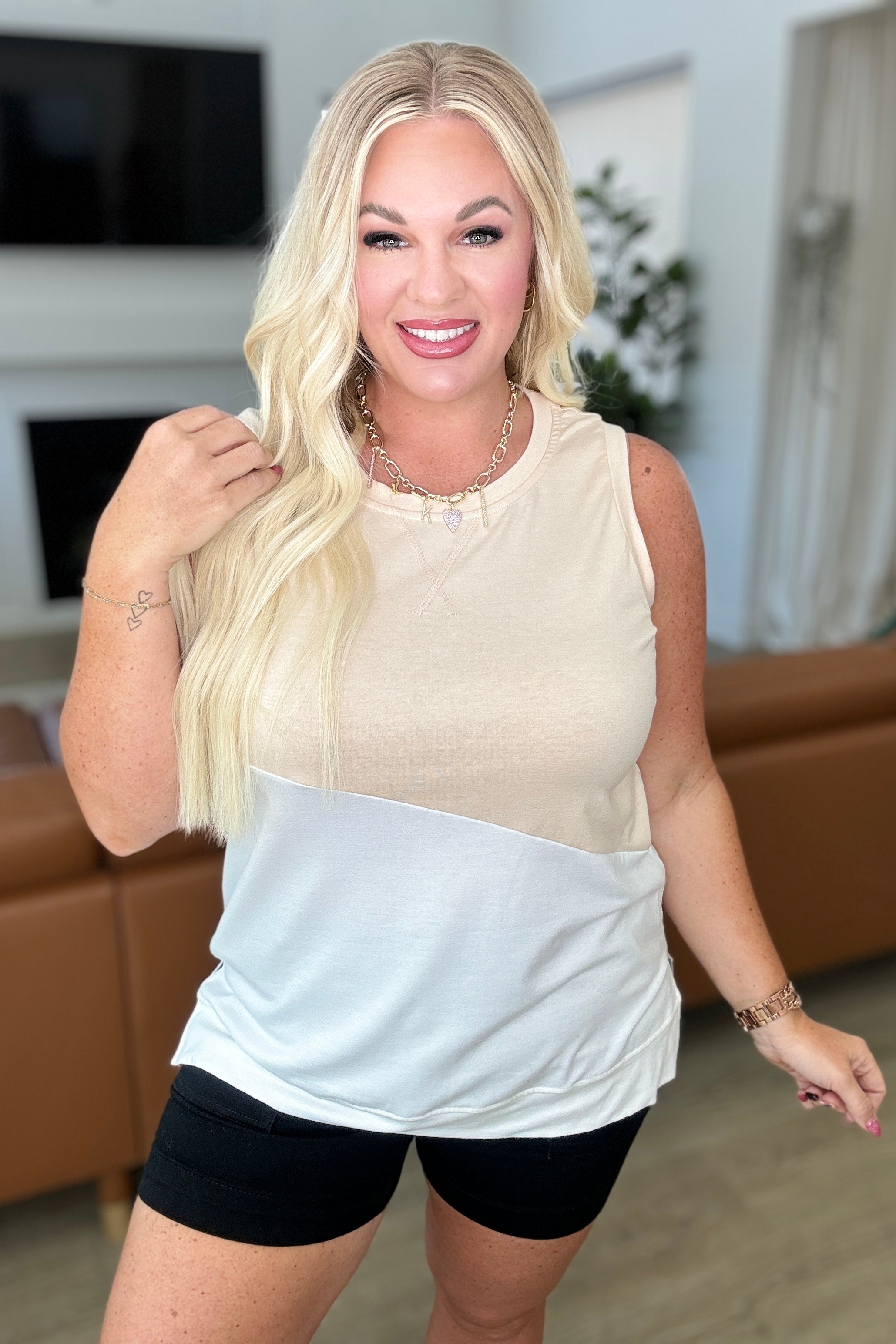 Trendy Color Block Sleeveless Top for Women - Fashionable Summer Tank Top - Perfect for Casual Outings, Beach Vacations & Street Style