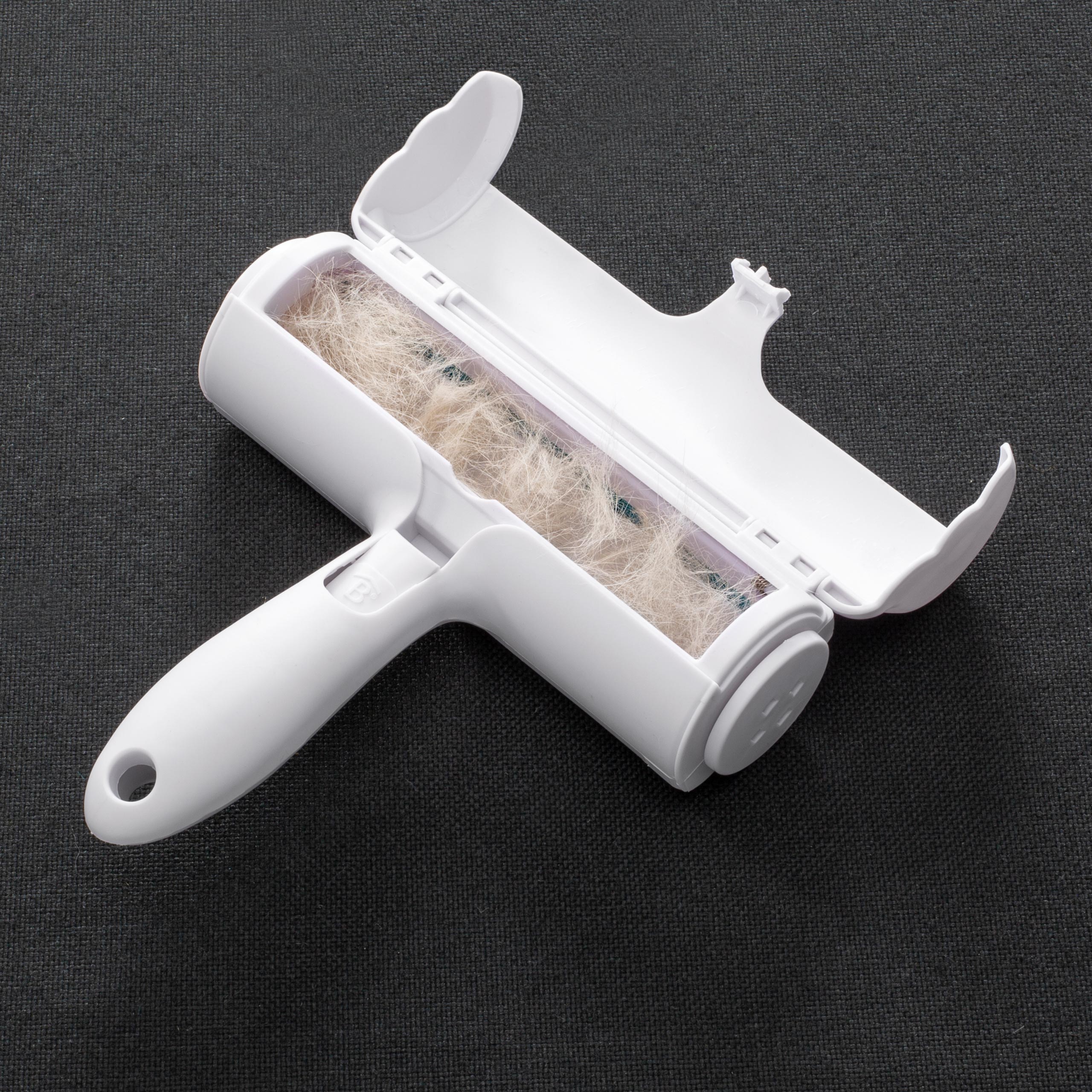 Eco-Friendly Reusable Lint Roller for Clothes & Furniture - Pet Hair Remover, Fabric Shaver for Sweaters, Coats & Sofas - Perfect for Home, Office & Travel