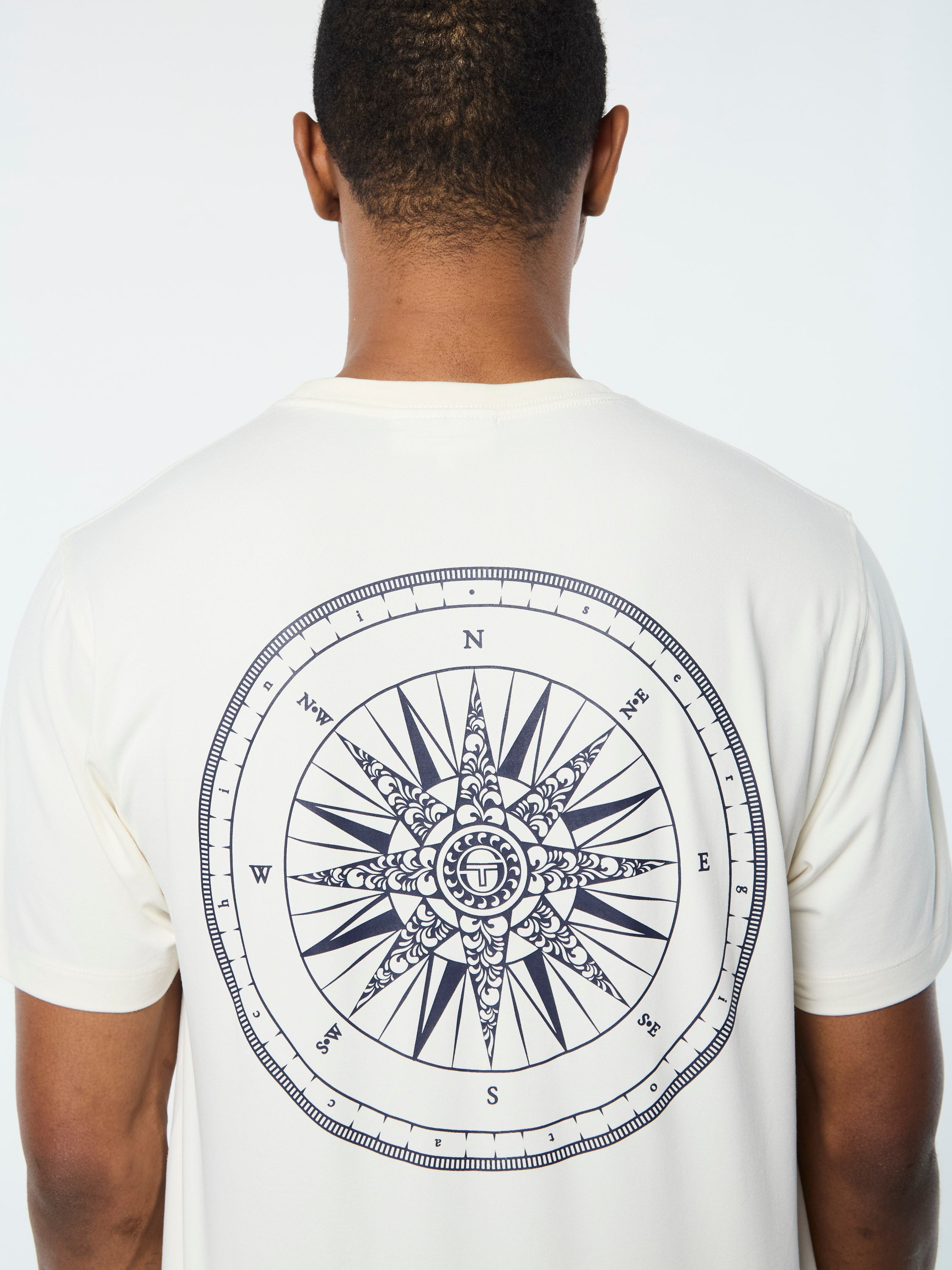 Bussola Gardenia T-Shirt - Comfortable Cotton Tee for Men & Women - Casual Wear, Outdoor Activities & Everyday Fashion