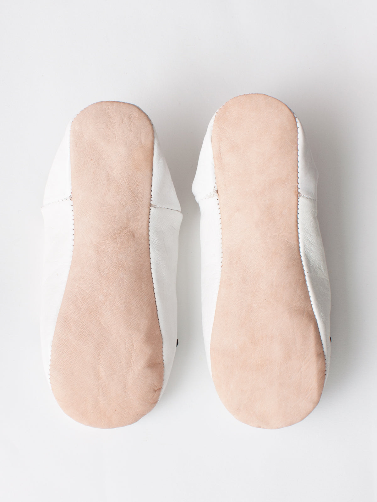 Stylish Moroccan Babouche Sequin Slippers in White & Black - Comfortable House Shoes for Women, Perfect for Home, Lounge & Boho Fashion