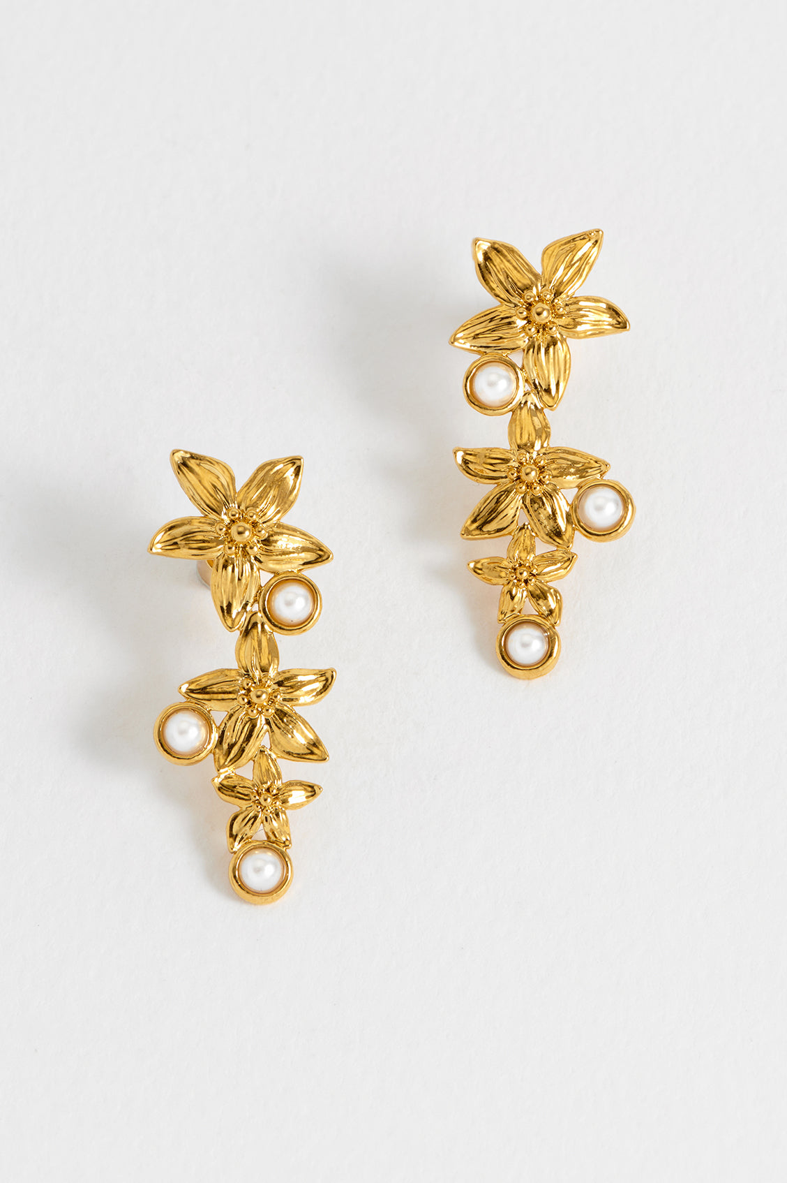 Exquisite Triple Flower Pearl Drop Earrings for Women - Elegant Dangle Jewelry for Weddings, Parties & Special Occasions