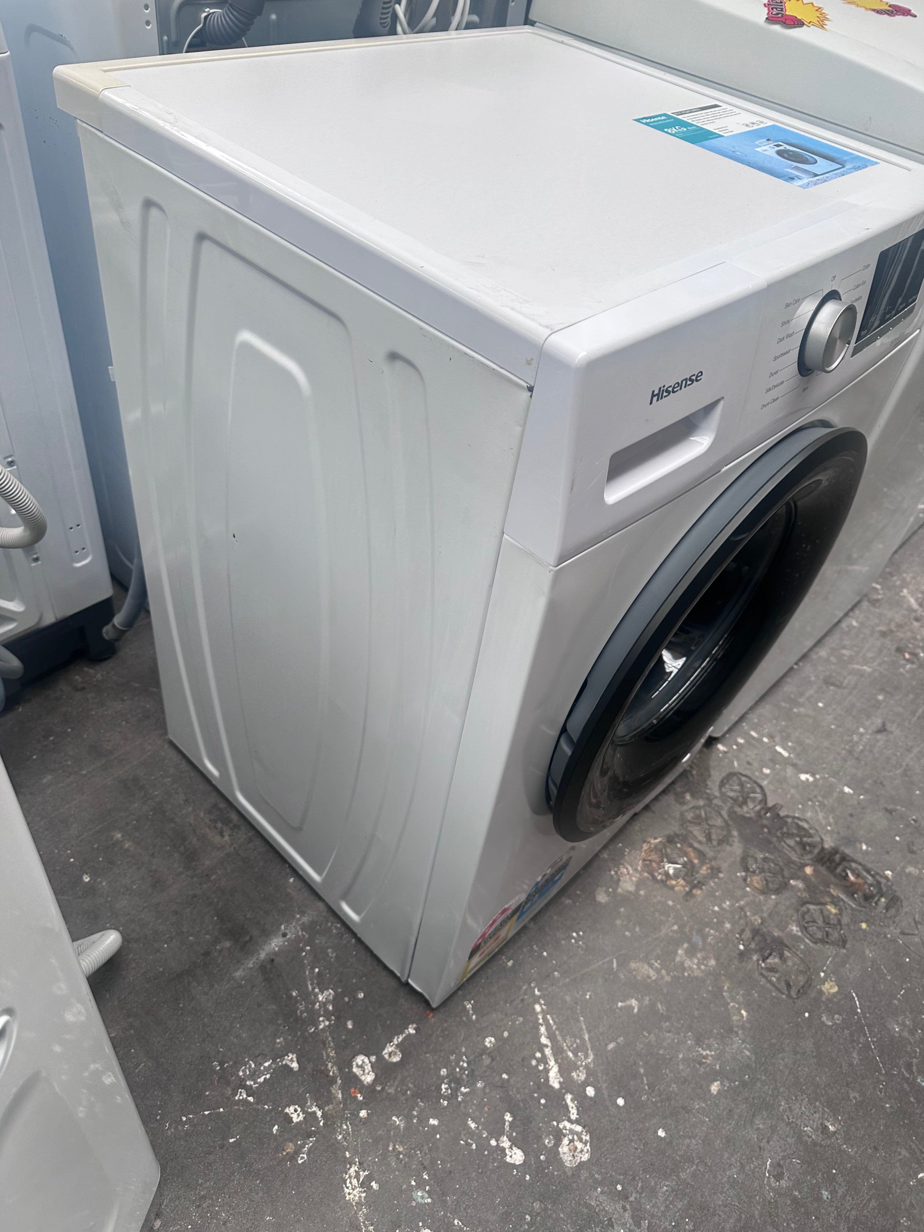 Hisense 8kg Front Load Washing Machine - Energy Efficient, Quiet Operation (Certified Refurbished) - Perfect for Apartments, Small Homes & Laundry Rooms
