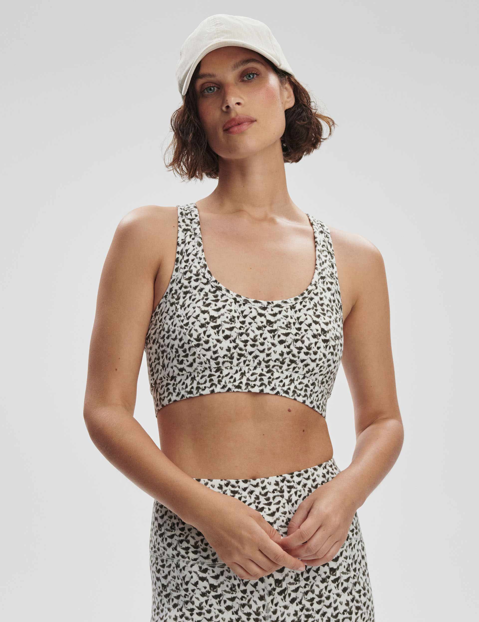 Move Selma Bra with Dipped Feather - Comfortable & Stylish Lingerie for Women | Perfect for Date Nights & Special Occasions