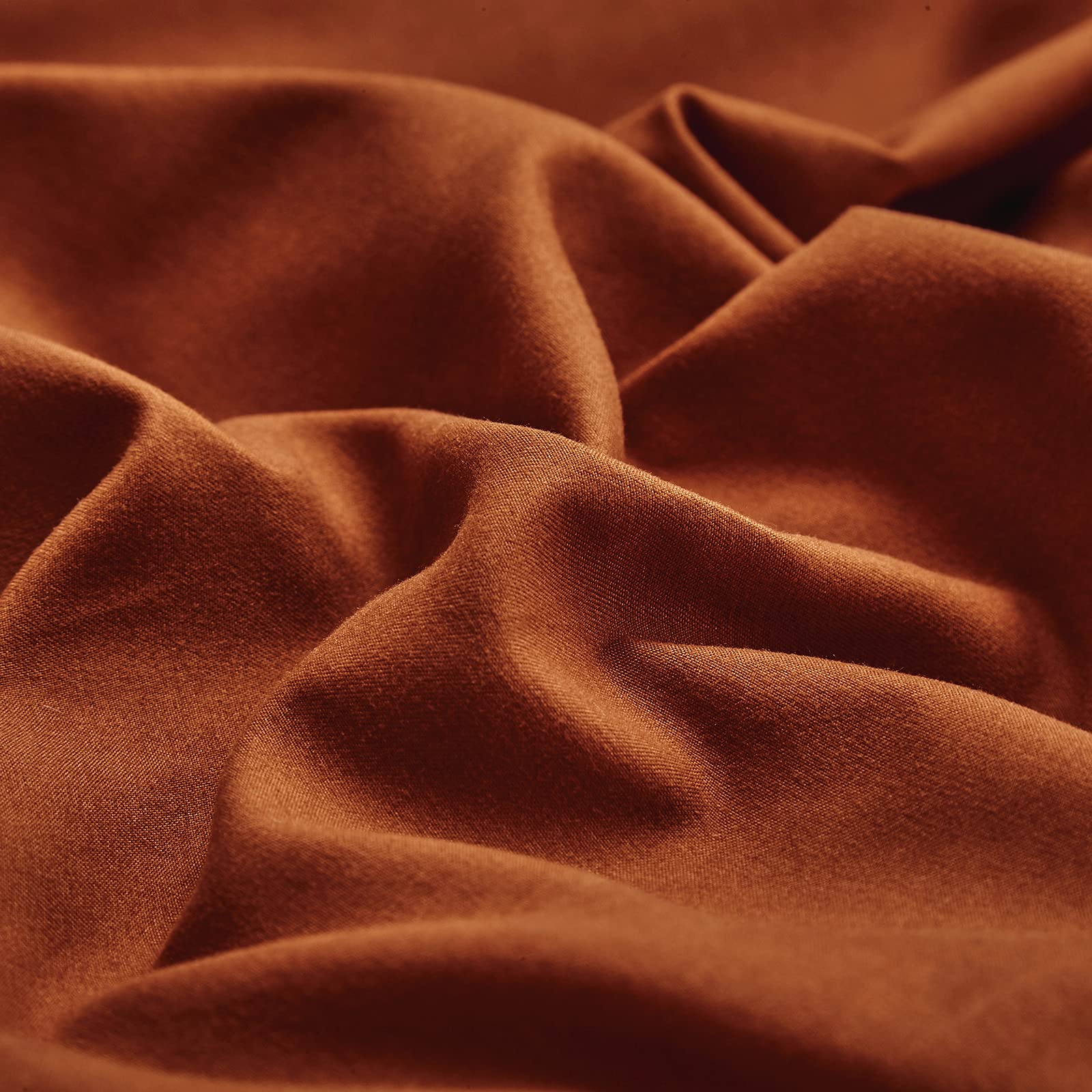 CLOTHKNOW King Size 3-Piece Comforter Set - Burnt Orange, Cinnamon, Terracotta & Rust Brown Soft Bedding with 2 Pillowcases | Cozy Luxury Bedroom Decor for Fall & Winter Seasons
