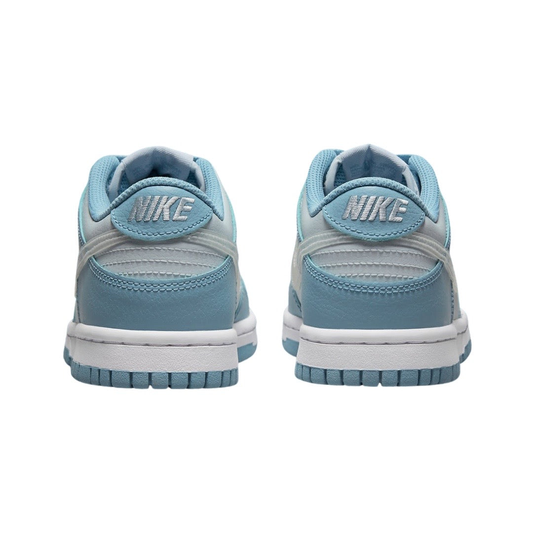 Nike Dunk Low GS Sneakers in Aura Blue - Stylish & Comfortable Shoes for Girls - Perfect for School, Sports & Casual Wear