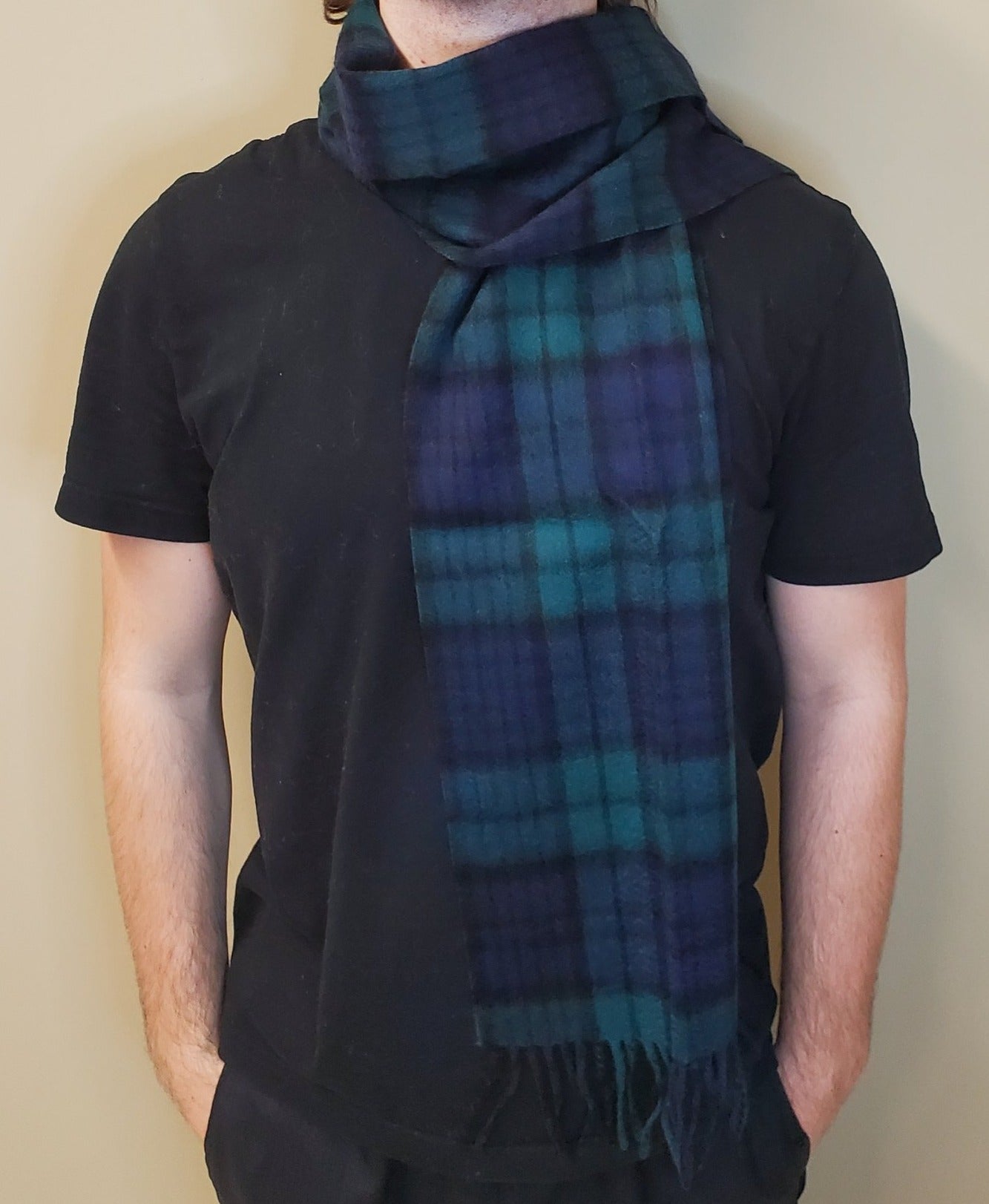 Warm & Soft Black Watch Tartan Lambswool Scarf - Winter Fashion Accessory for Women & Men | Perfect for Cold Weather, Office & Outdoor Activities