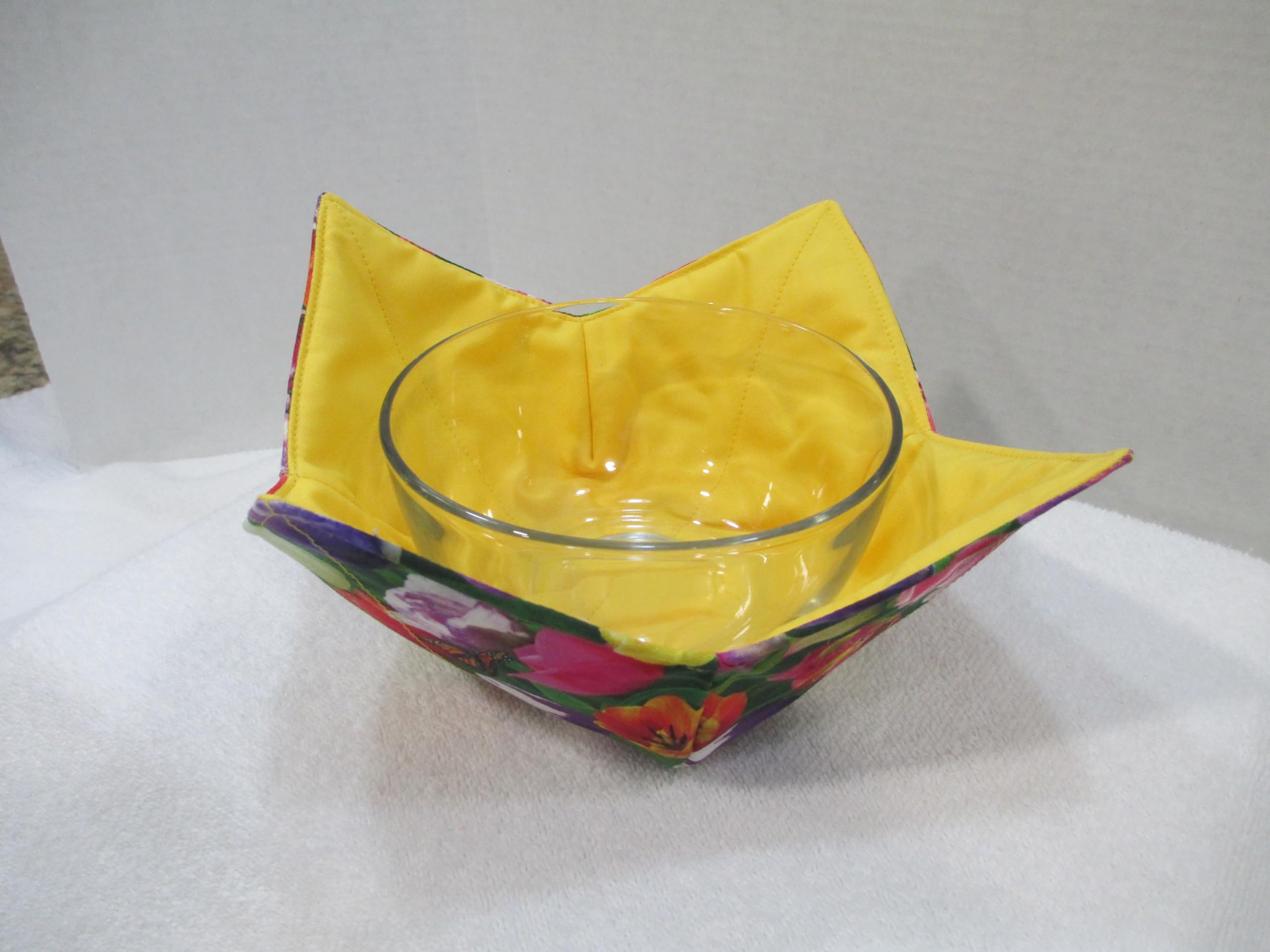 Reversible Tulips Soup Bowl Cozy - Microwave Safe & Stylish - Perfect for Hot Soups, Stews, and Comfort Meals