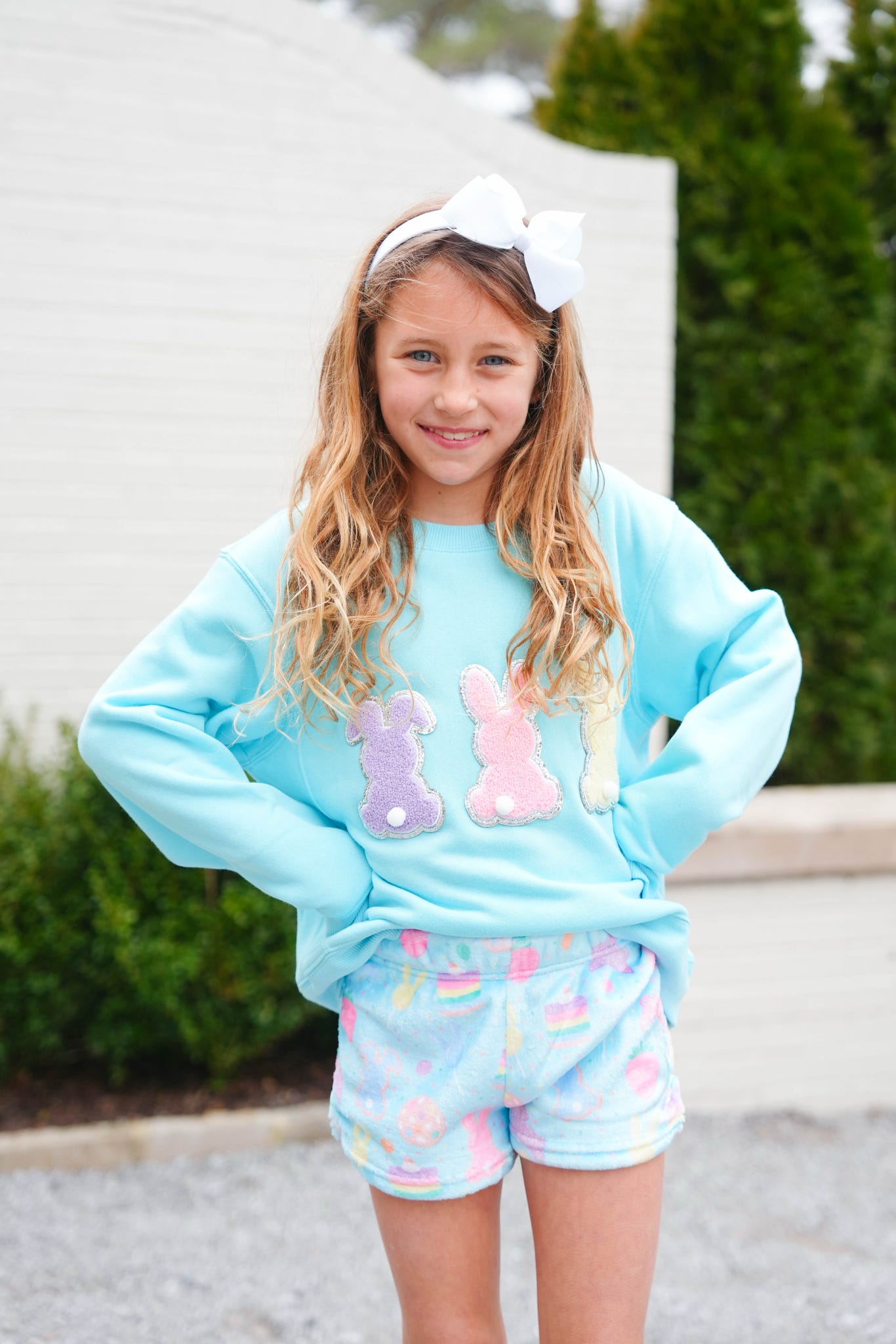 Girls' I Scream Bunny Sweatshirt - Cute Cartoon Rabbit Hoodie for Girls | Perfect for School, Playdates & Casual Outfits