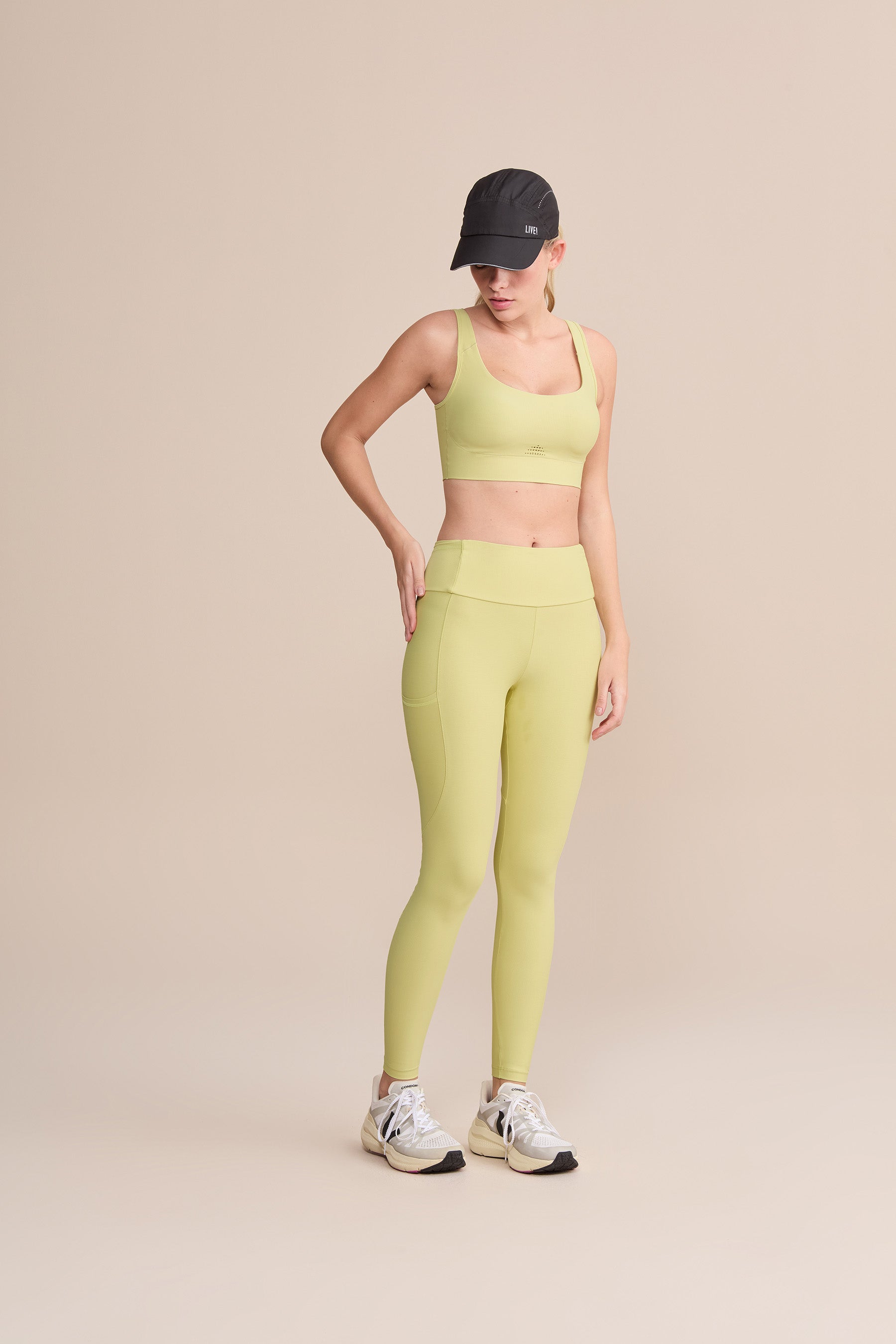 High-Performance Speed Power Sports Bra for Women - Moisture-Wicking & Supportive Workout Top for Running, Yoga & Gym