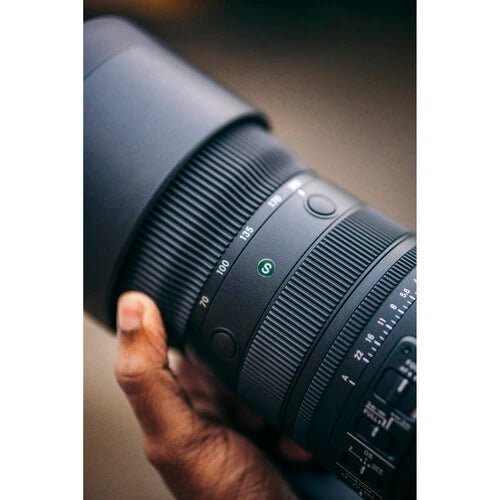 Sigma 70-200mm f/2.8 DG DN OS Sports Lens for Sony E Mount - Professional Telephoto Zoom Lens for Sports, Wildlife & Portrait Photography
