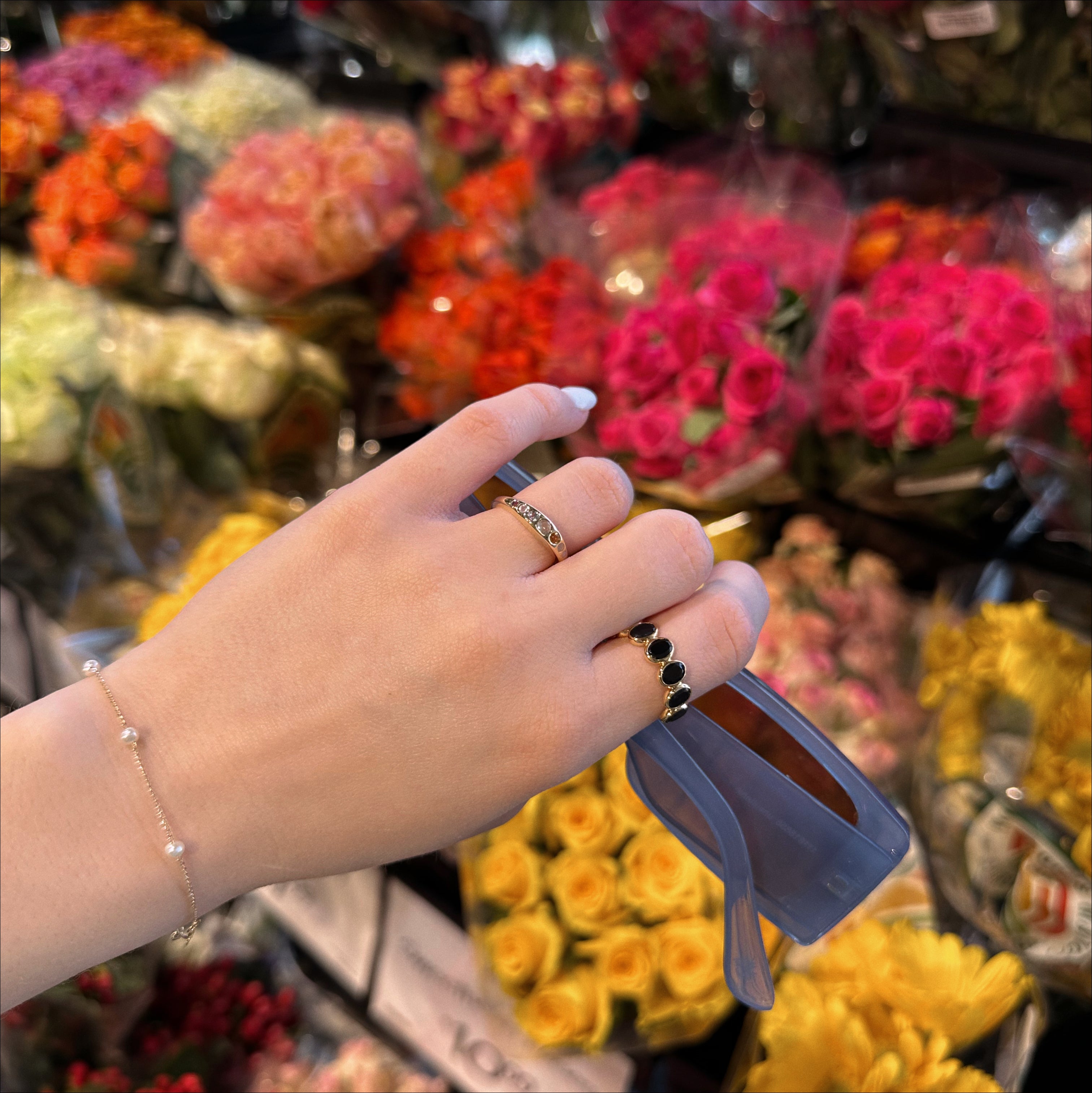 Artist Ring in 14K Yellow Gold - Elegant Handmade Jewelry for Women, Perfect Gift for Artists, Musicians & Creative Professionals