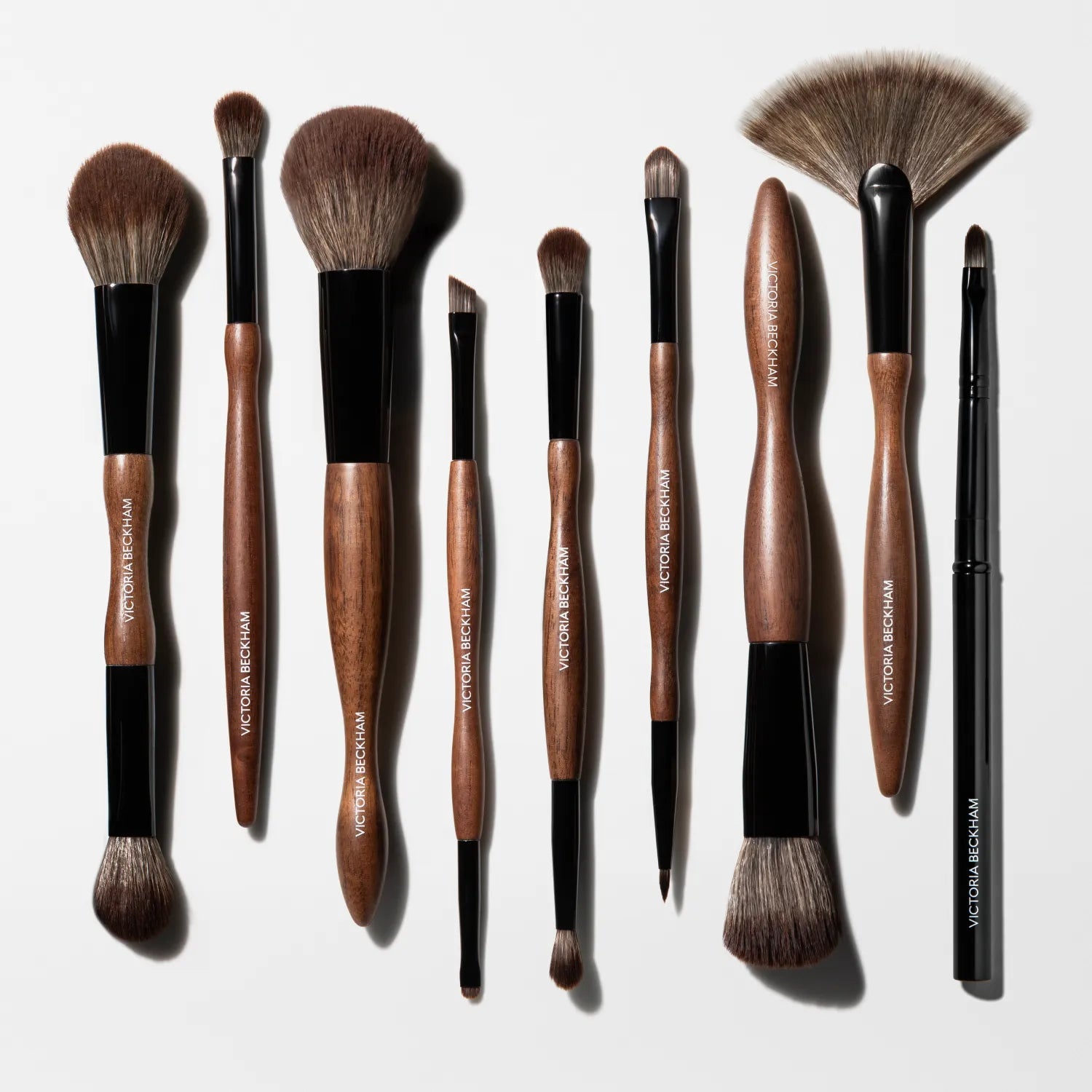 Premium Custom Brush Set for Makeup & Painting - Professional Artist & Cosmetic Brush Kit for Face, Eyes, Lips - Perfect for Home, Salon & Studio Use
