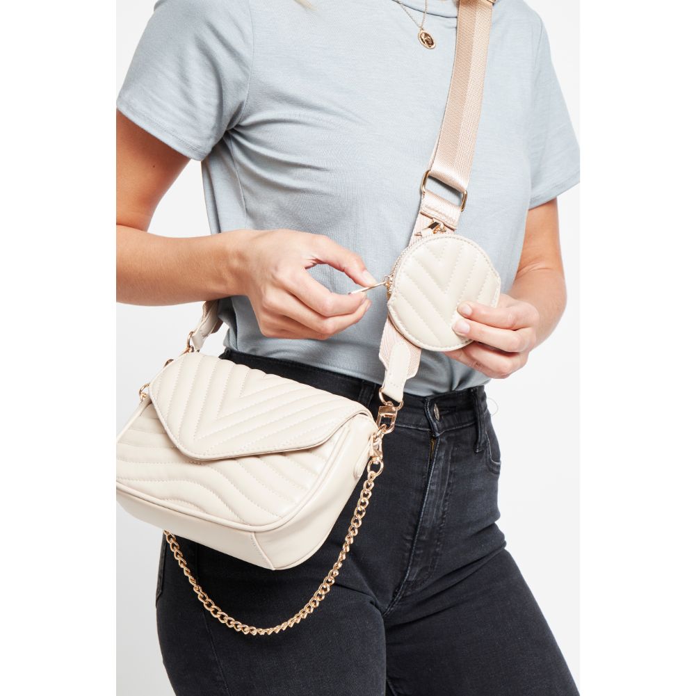 Rayne - Premium Women's Fashion Apparel & Accessories | Trendy Outfits for Casual, Work & Special Occasions | Perfect for Everyday Wear, Office & Social Events