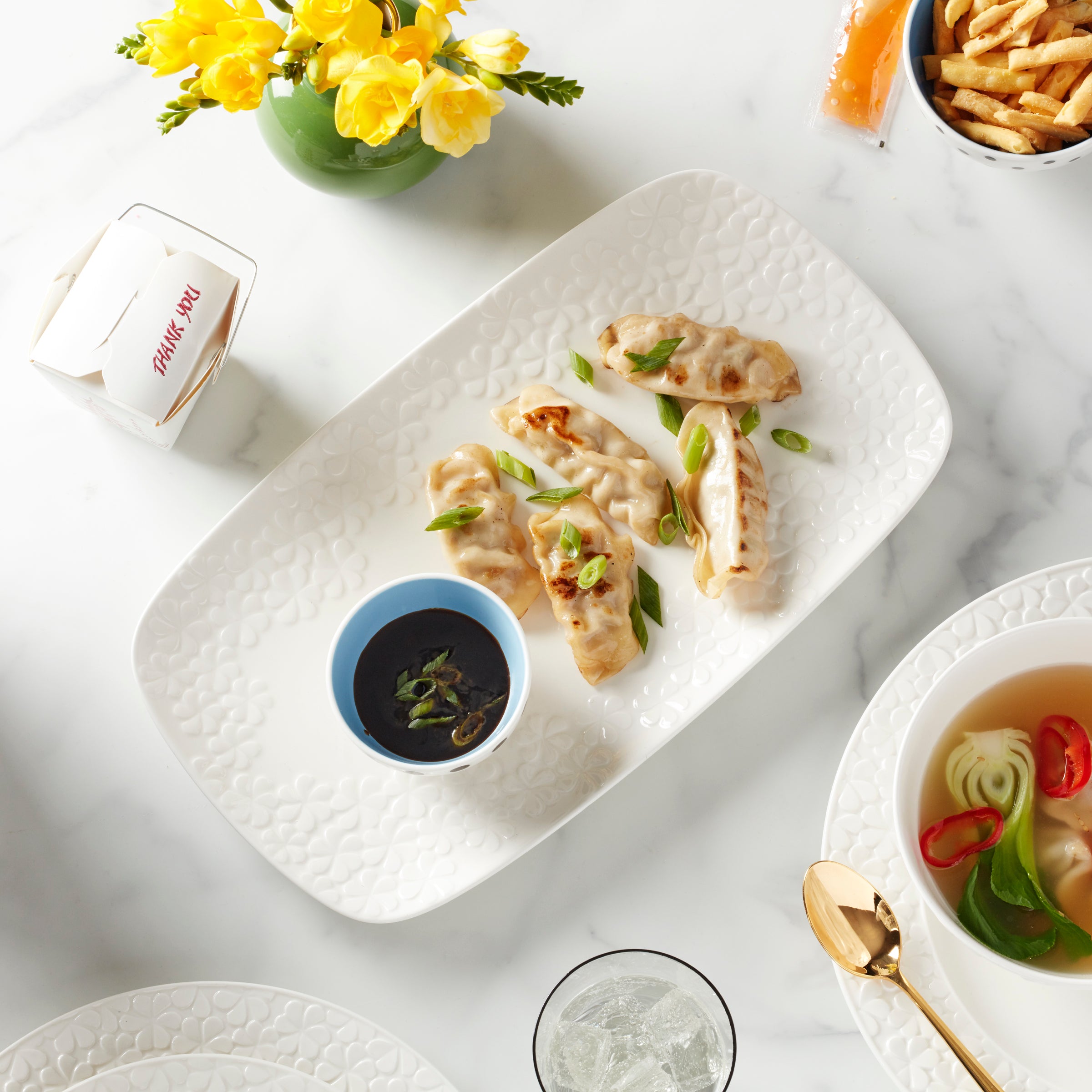 Blossom Lane 4-Piece Ceramic Bowls Set - Elegant & Durable Dinnerware for Soup, Salad, Cereal - Perfect for Family Dining & Entertaining