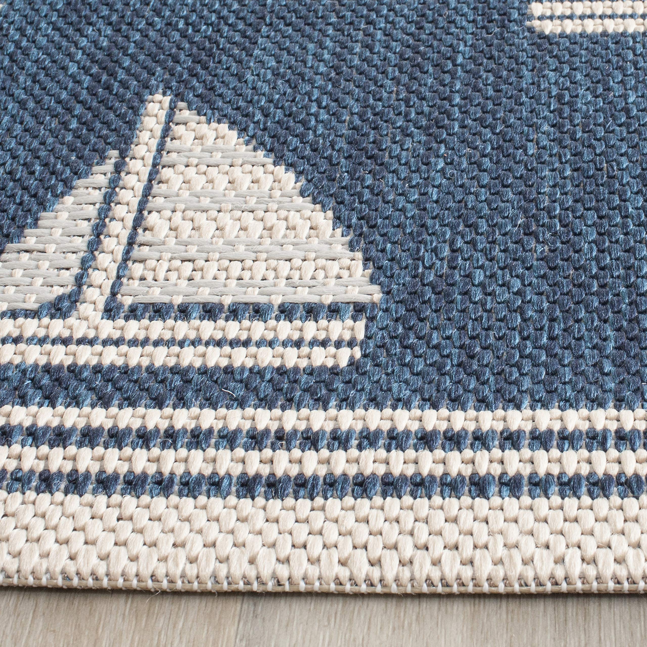SAFAVIEH Courtyard Collection 6'7