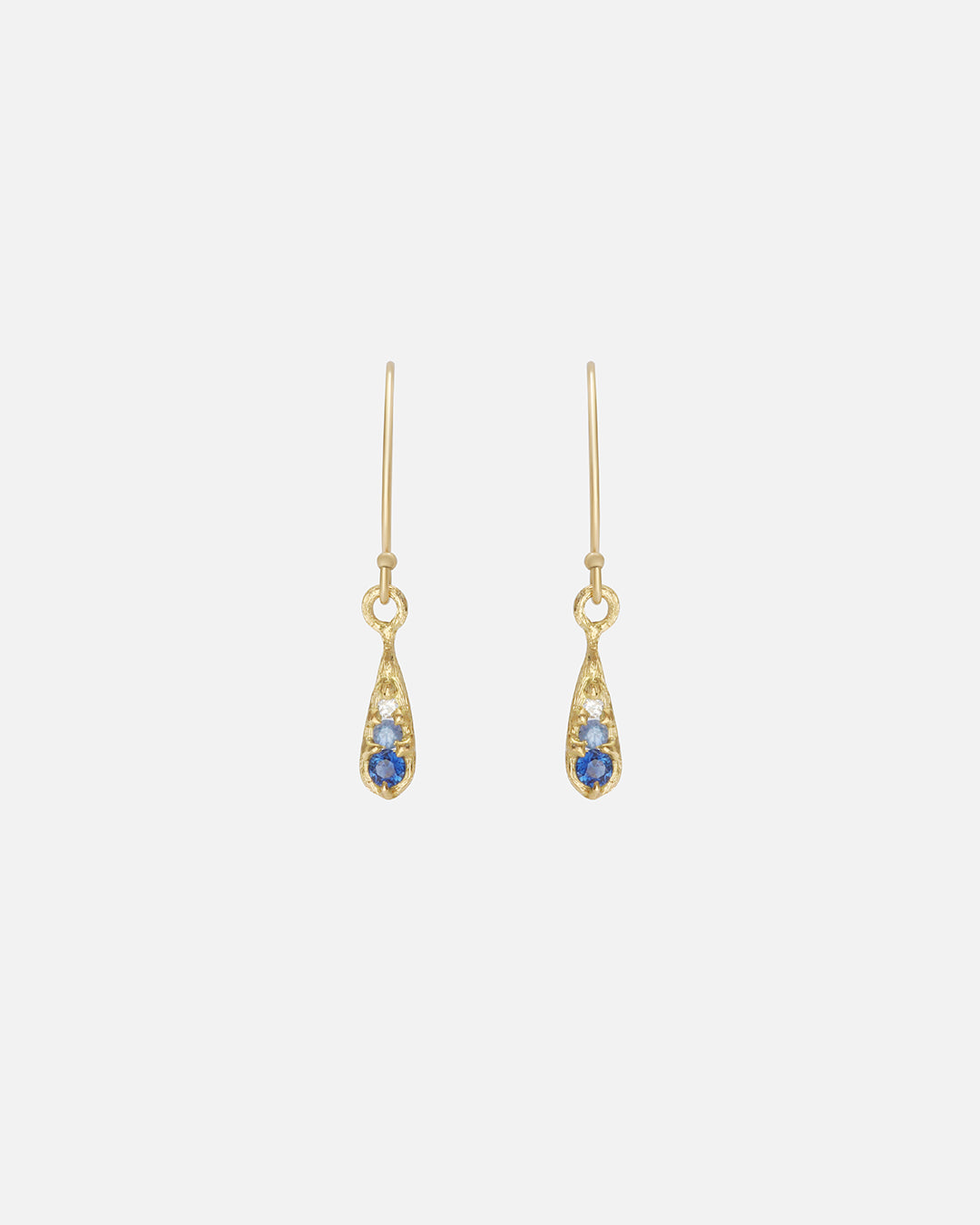 Exquisite Gradient Blue Sapphire Earrings in Silk Setting – Elegant Jewelry for Weddings, Parties & Special Occasions
