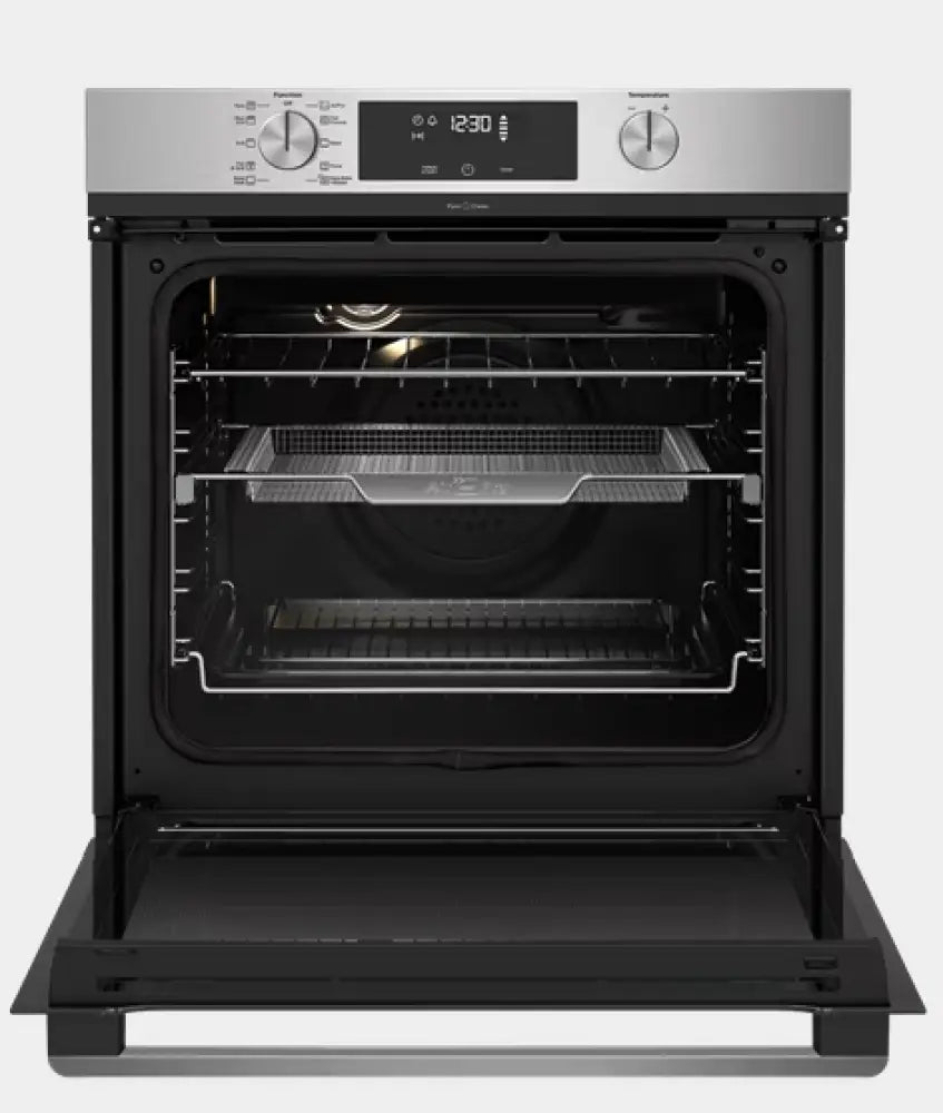 Westinghouse WVEP617SC 60cm Multi-Function 10 Pyrolytic Oven with AirFry - Perfect for Baking, Roasting & Air Frying - Ideal for Home Kitchens & Professional Chefs