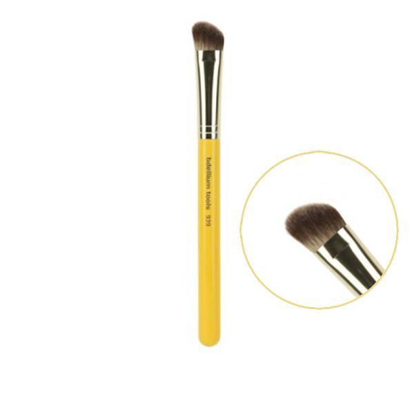 Bdellium Tools Professional Studio Line Makeup Brushes for Face - Perfect for Foundation, Blending & Contouring - Ideal for Makeup Artists & Beauty Enthusiasts