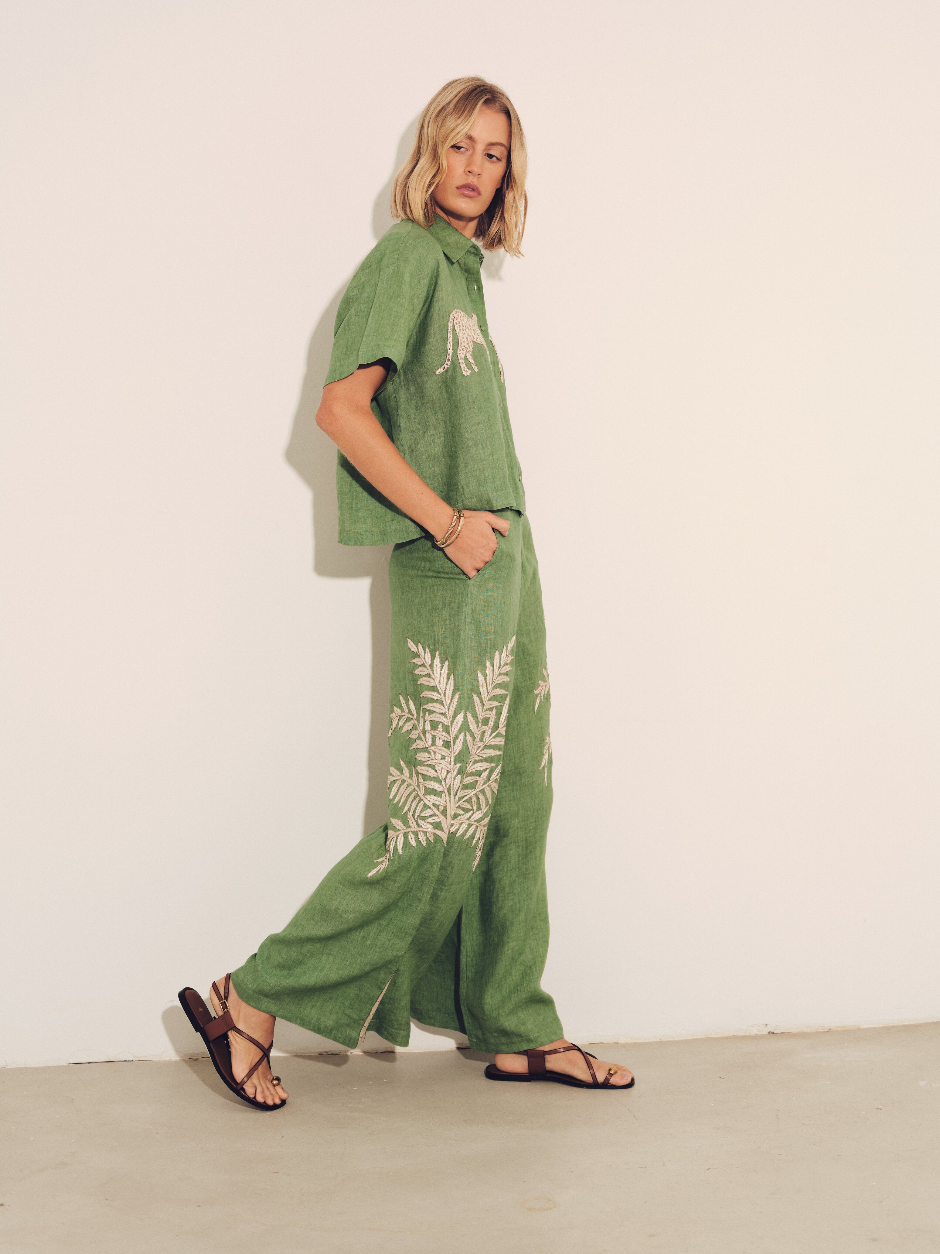 Stylish Women's Palazzo Pants Size 30 - Flowy High Waisted Wide Leg Trousers for Casual Wear, Office & Vacation Outfits