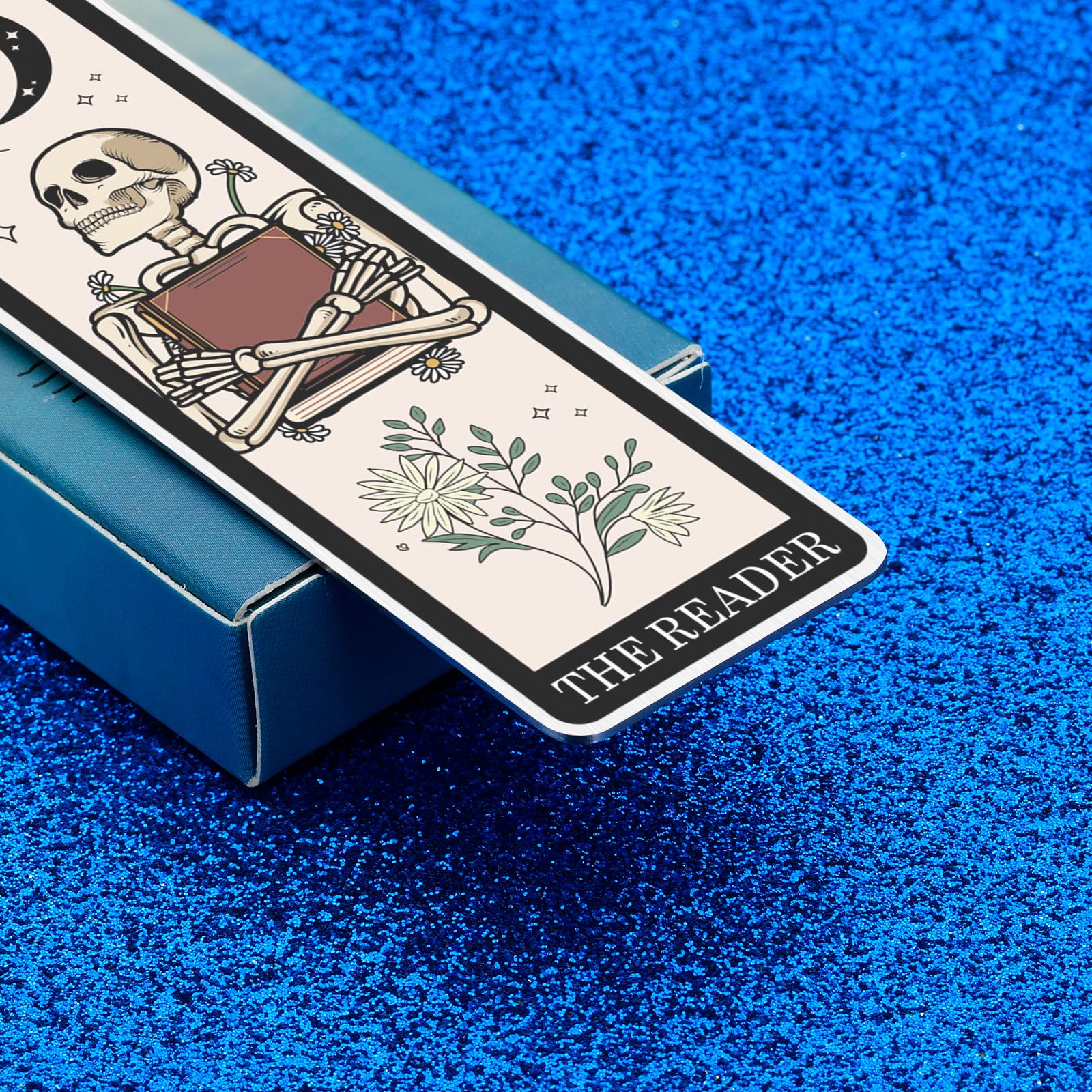 Funny Tarot Skeleton Bookmark - Unique Book Lover Gift for Women & Men, Halloween & Christmas Stocking Stuffer, Birthday Present for Teens - Perfect for Horror Fans, Book Club Members & Tarot Enthusiasts
