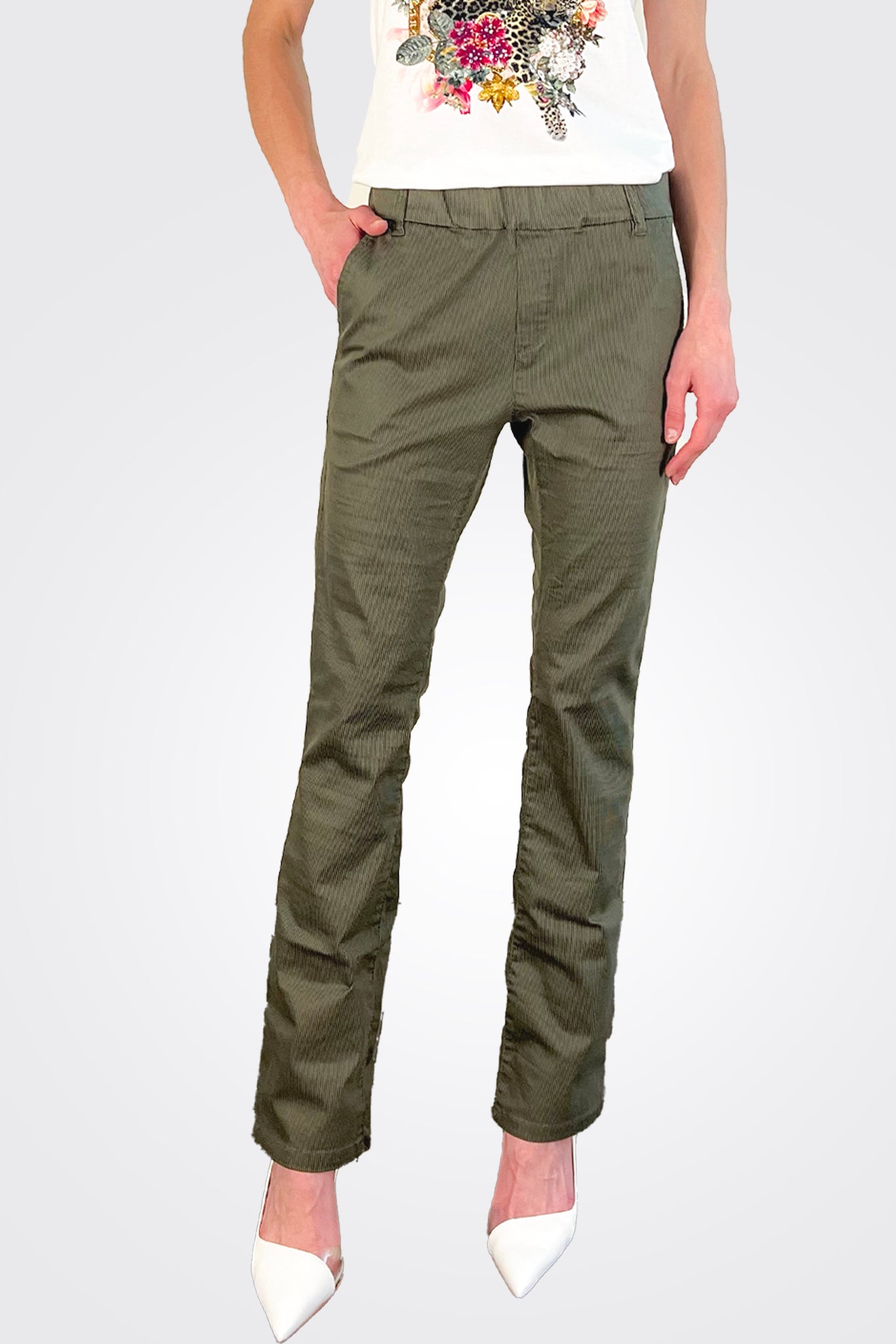 Dafna Women's Green Pattern Pants - Stylish & Comfortable Trousers for Casual Wear, Office & Outdoor Activities