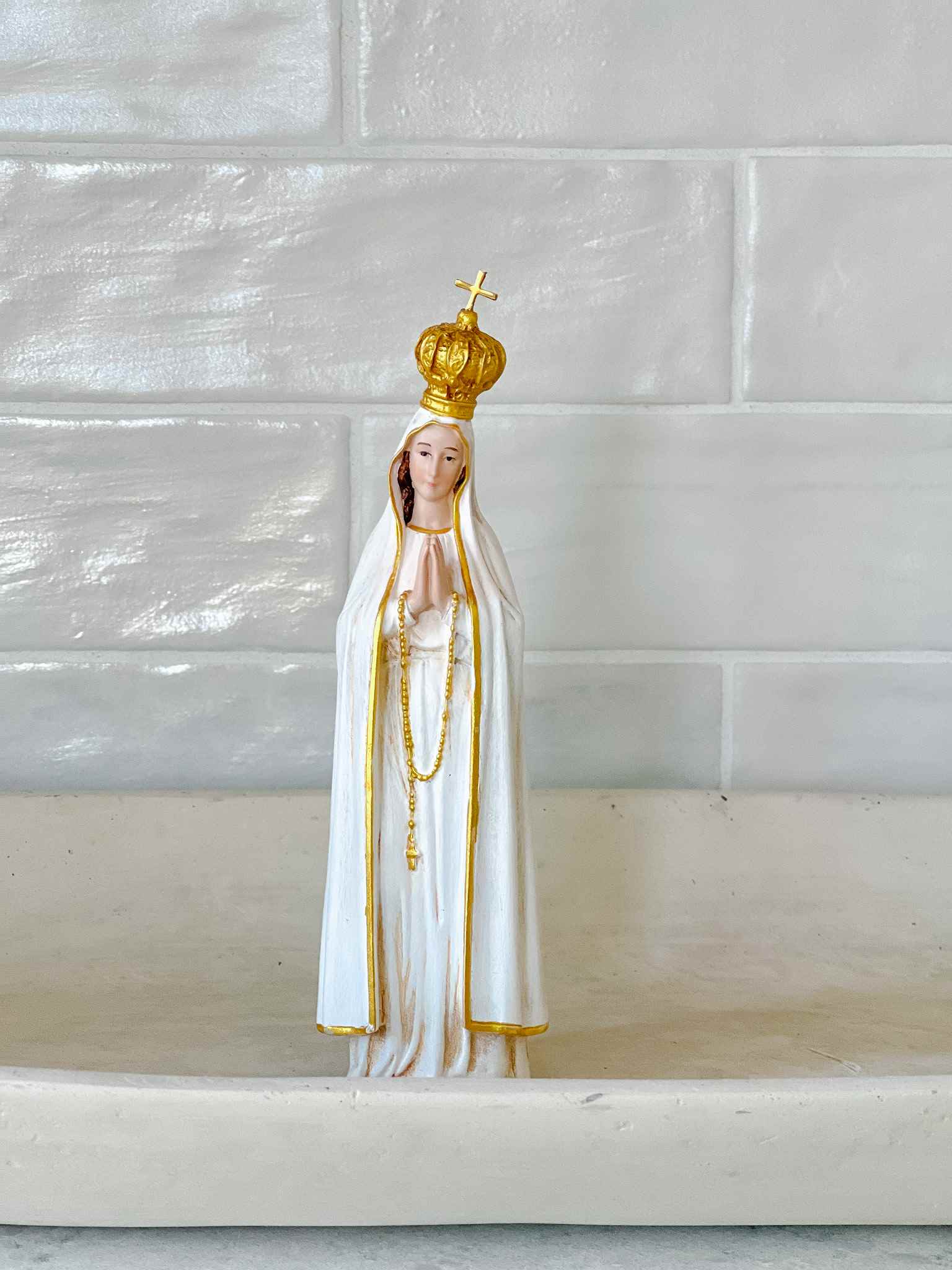Our Lady of Fatima Statue - Handcrafted Religious Figurine for Home Altar, Prayer & Devotion - Perfect for Catholic Gifts, Church Decor & Spiritual Meditation