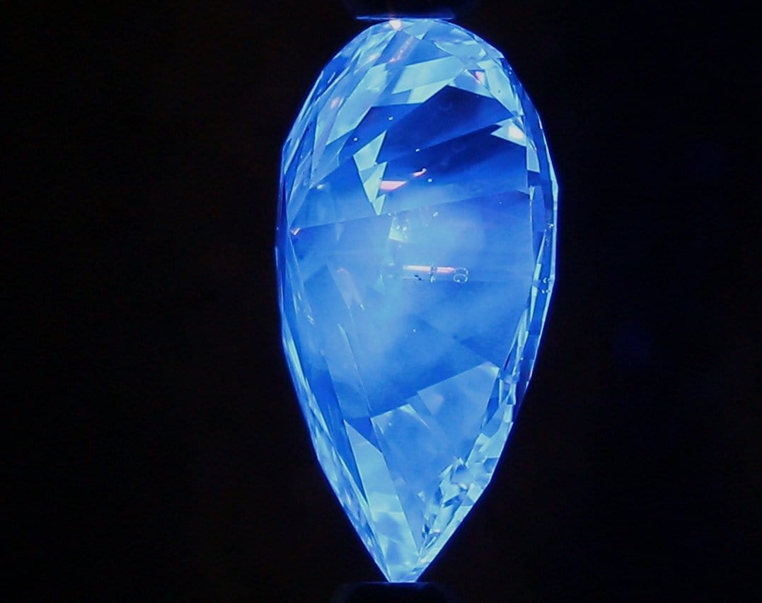 1.02 Carat E Color SI1 Clarity Pear-Shaped Loose Diamond for Engagement Rings & Fine Jewelry