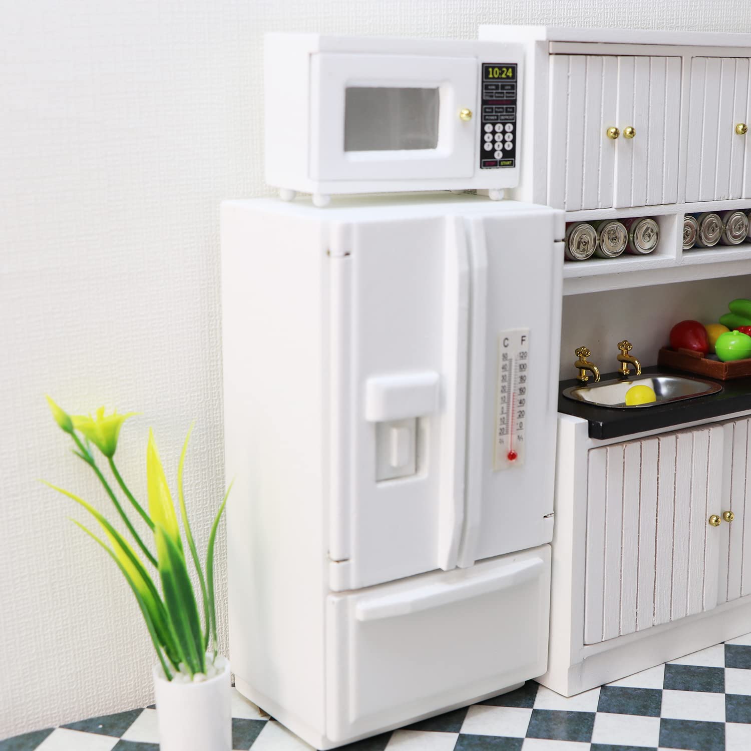 Mini Microwave and Mini Fridge Set for Dollhouse - 1:12 Scale Realistic Toy Appliances - Perfect for Dollhouse Decor, Kids Pretend Play & Collectors Display