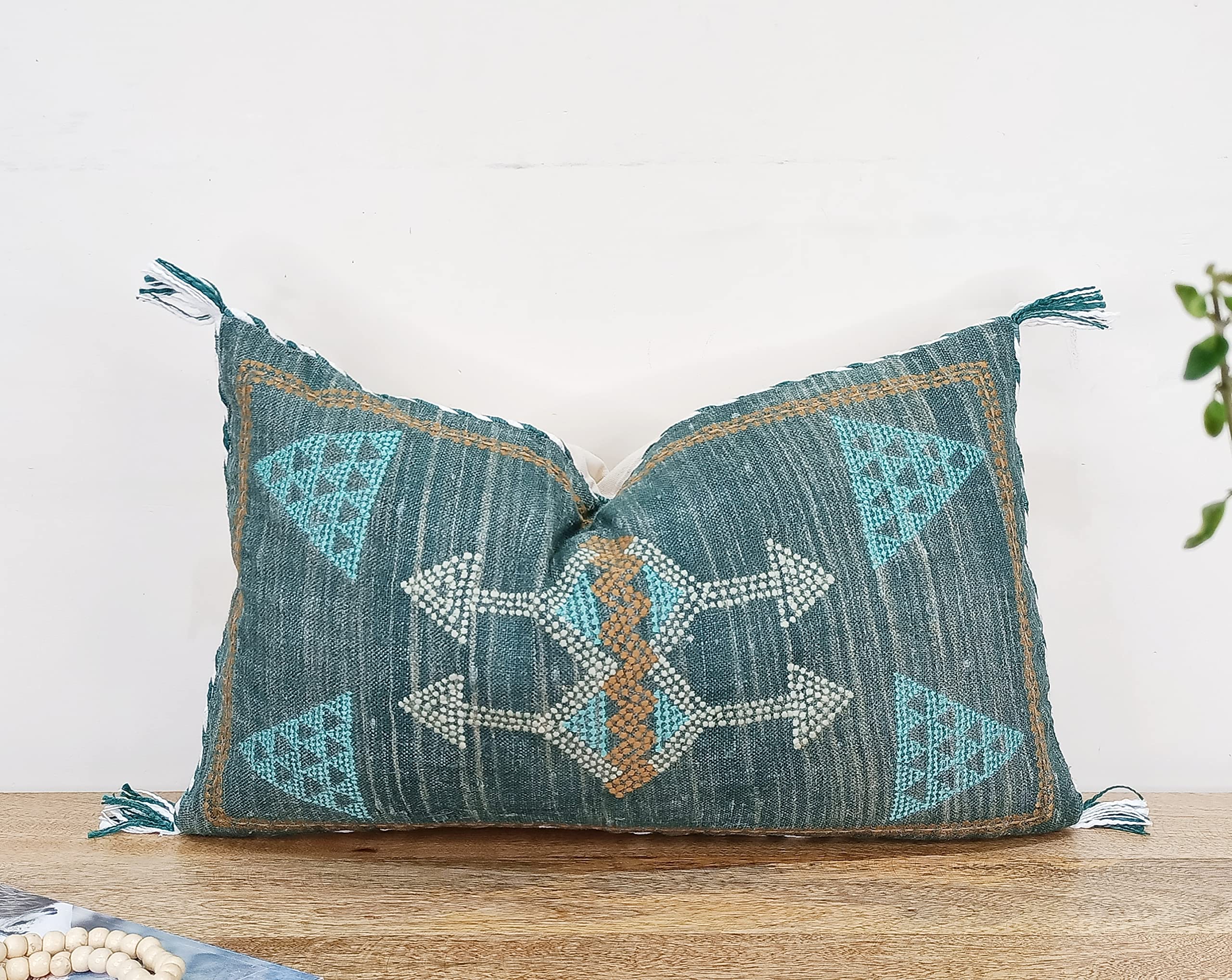 Set of 2 Emerald Green Arrow Embroidery Linen Throw Pillow Covers - Handmade Sofa Cushion Cases for Living Room Decor & Home Accents