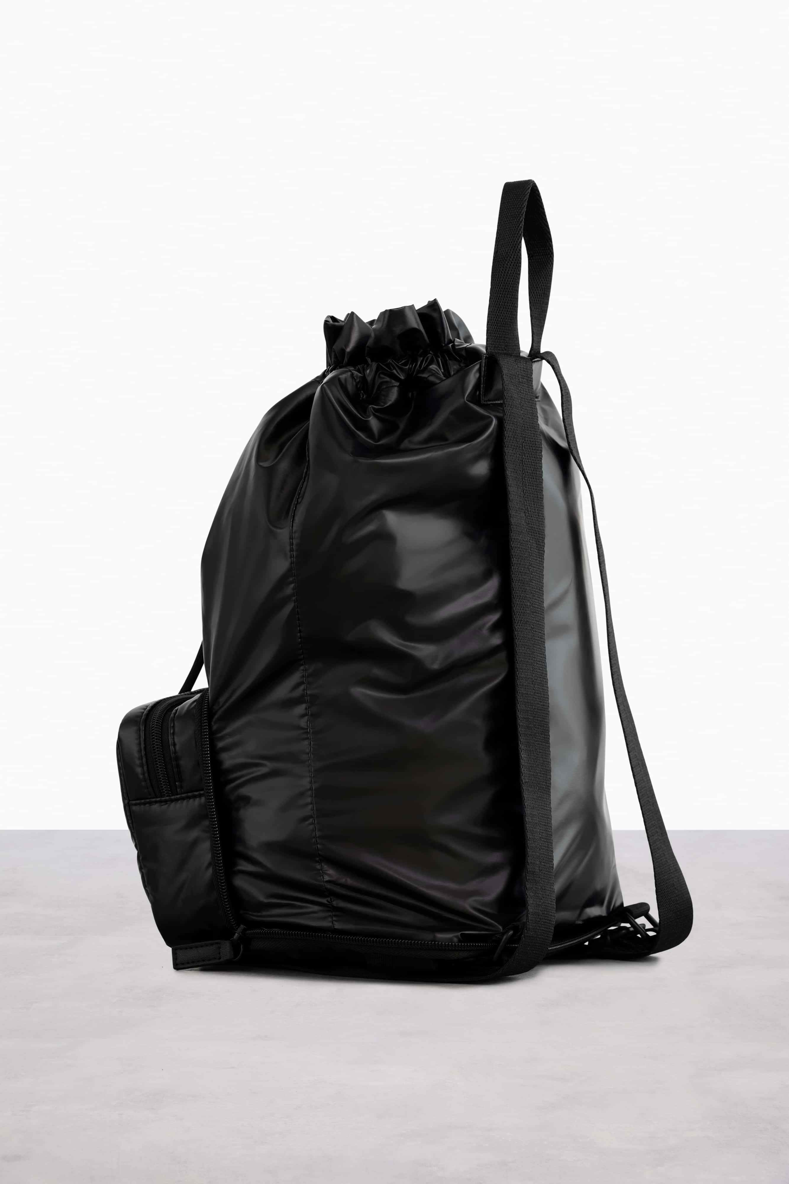 Black Expandable Pouch - Waterproof Travel Organizer for Toiletries, Cosmetics & Electronics | Perfect for Carry-On, Gym & Everyday Use