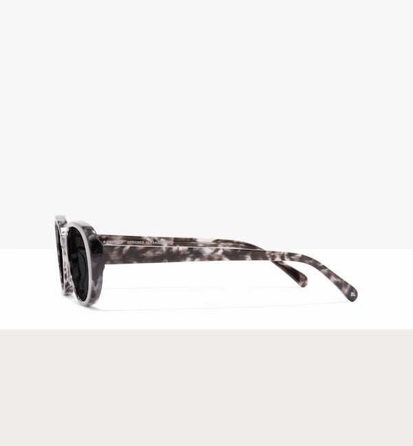 Stylish Pleated Sunglasses for Women & Men - UV Protection, Lightweight & Comfortable - Perfect for Outdoor Activities, Beach, Driving & Fashion Accessories