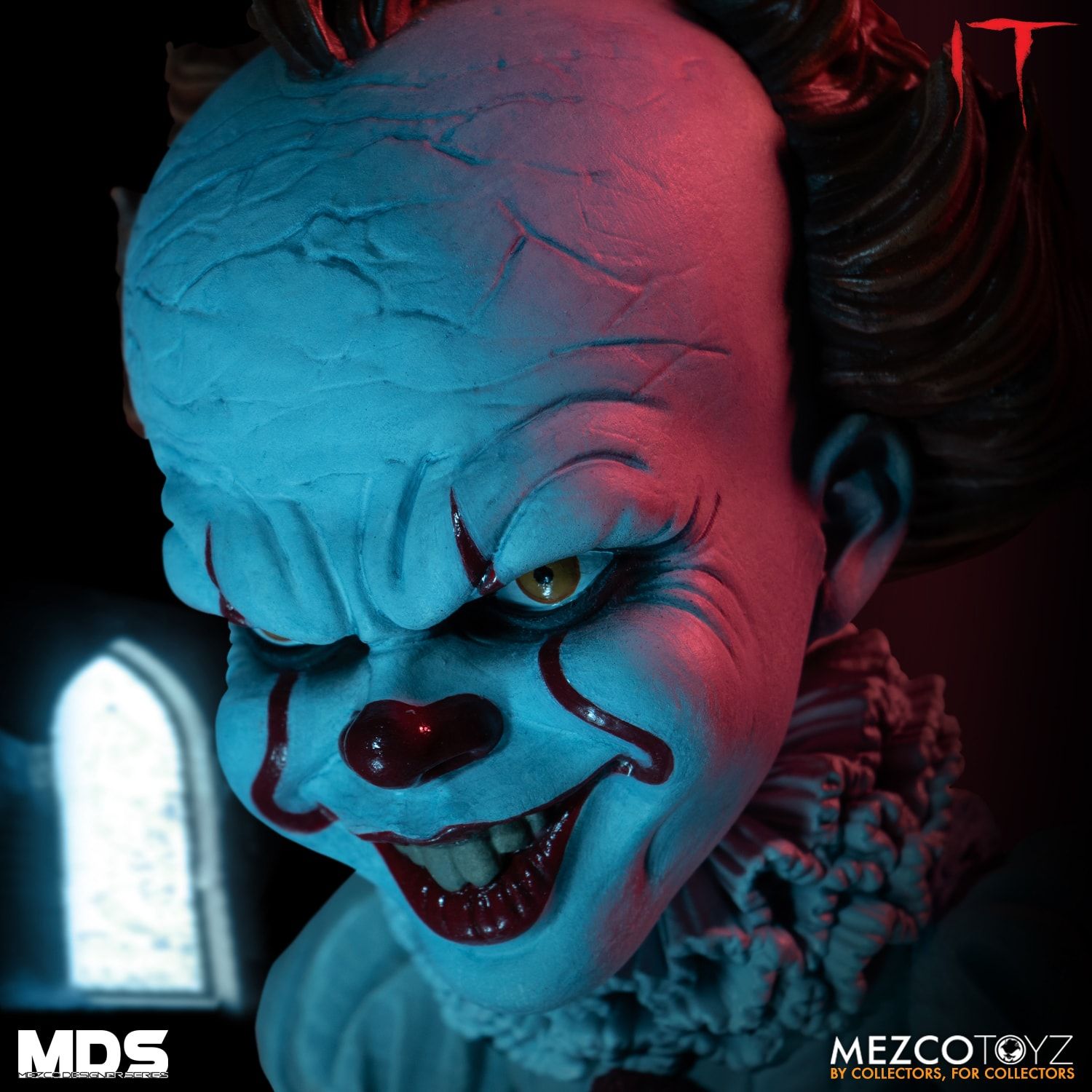 Mezco Toyz Designer Series Deluxe IT: Pennywise 7